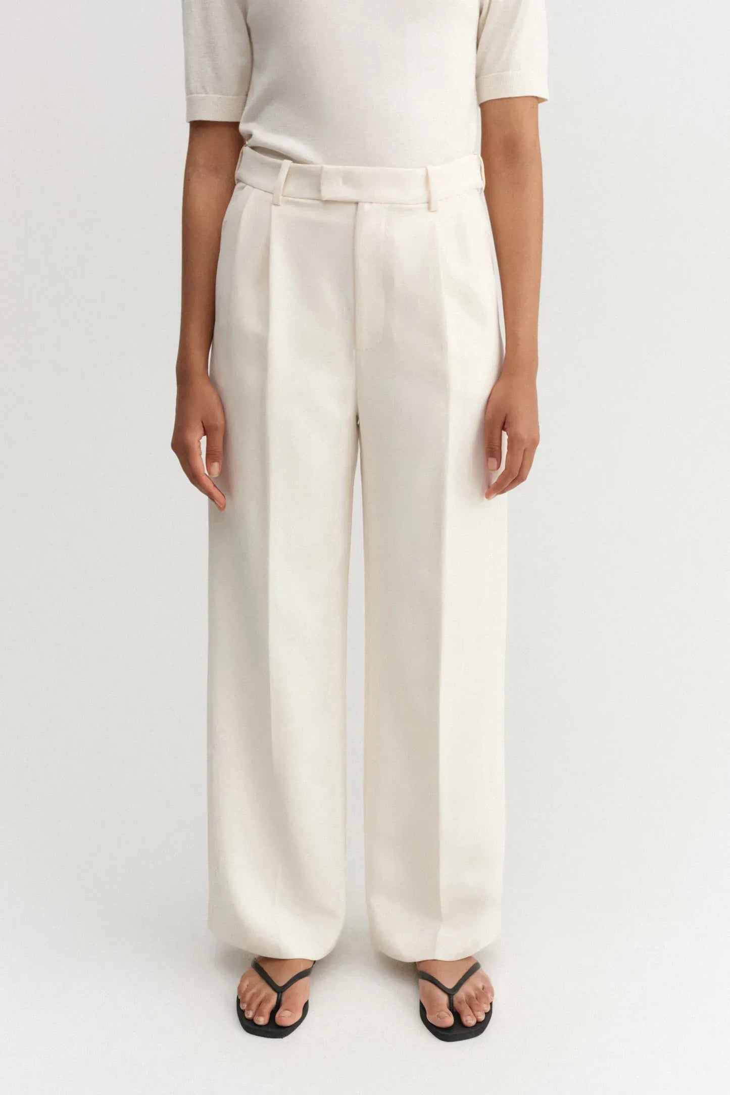 Hose Bella in Cream White