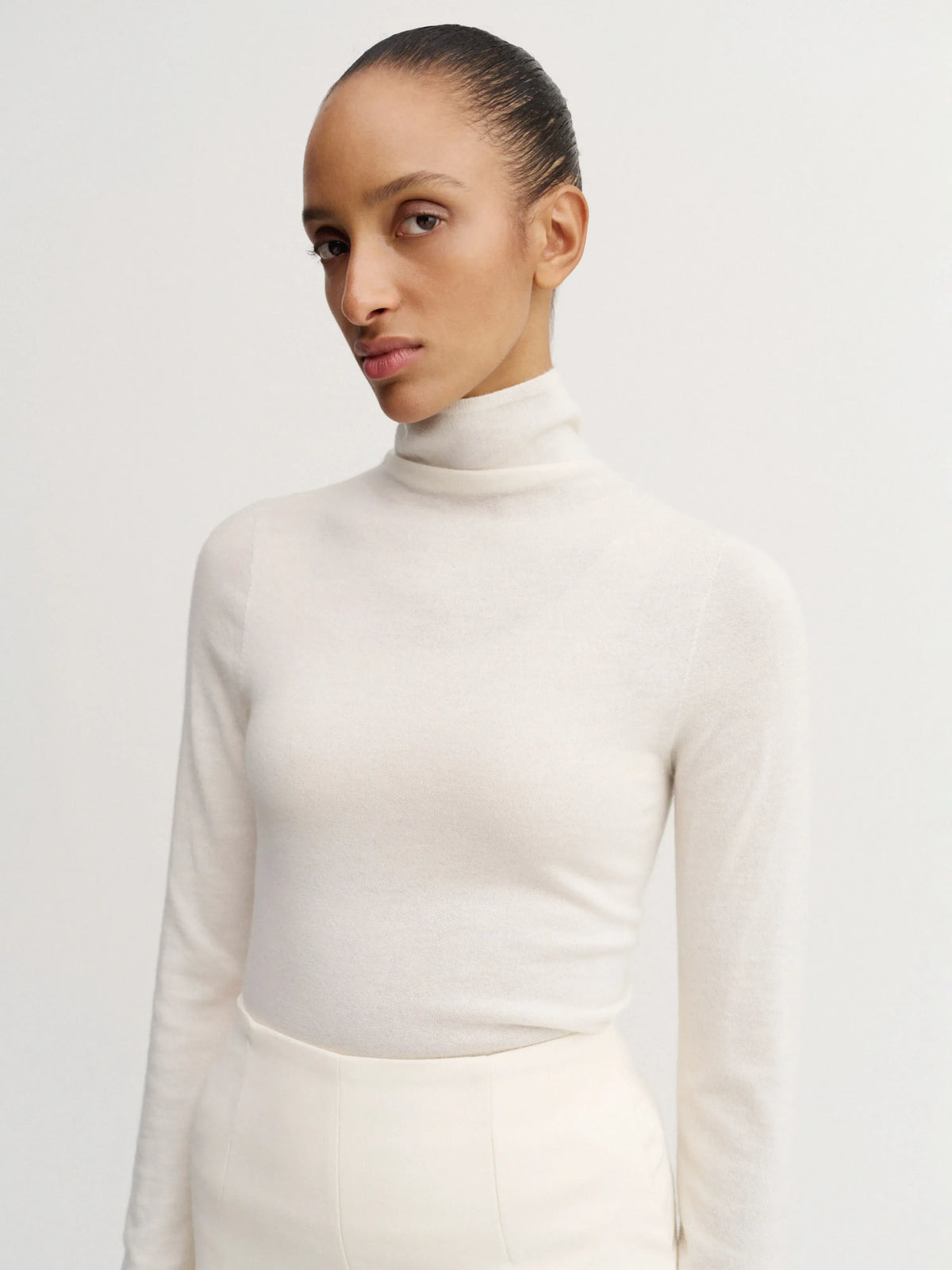 Pullover Farra Turtleneck in Cream
