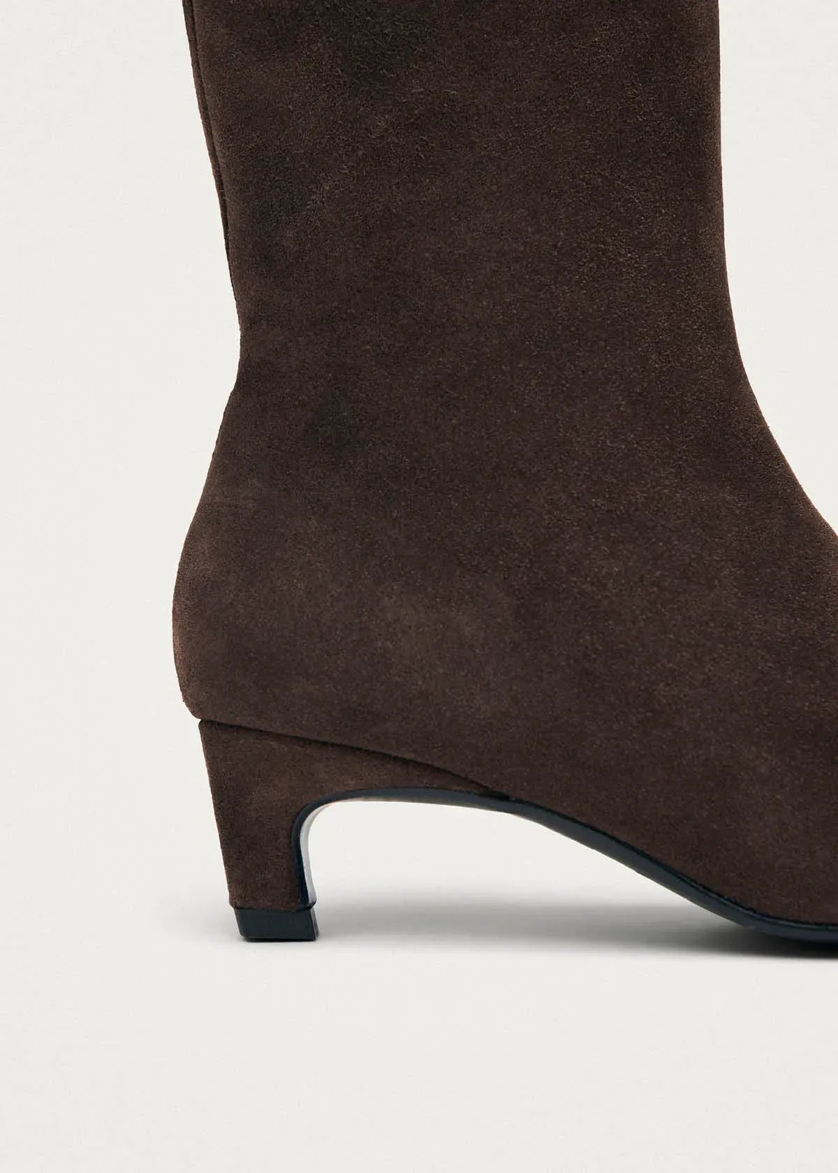 Stiefel Ambar in Suede Brown
