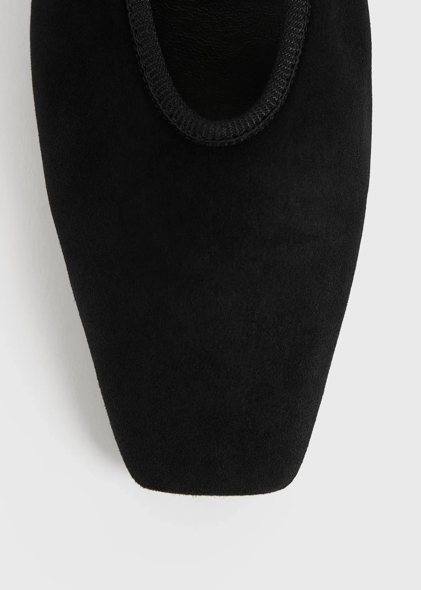Ballerina Minimalist Suede in Black 