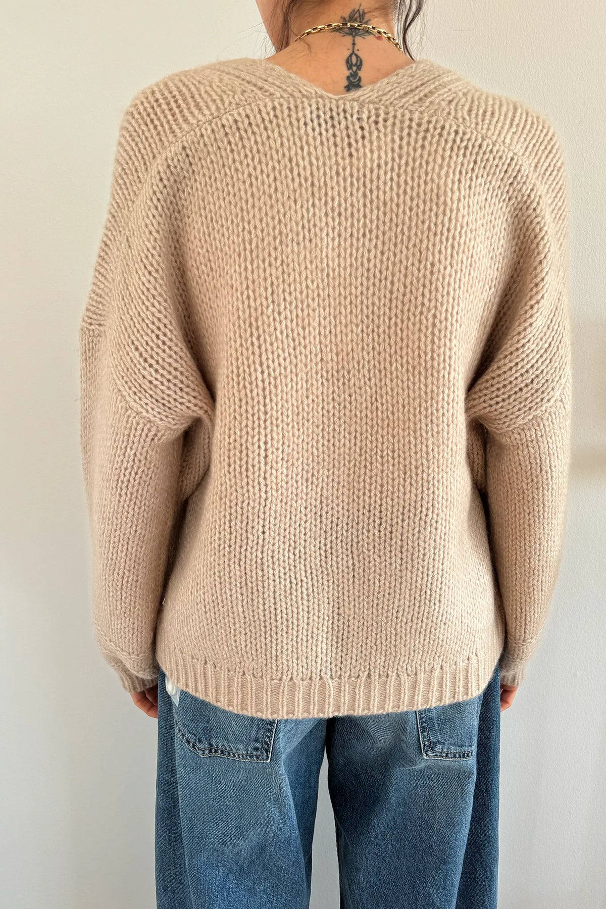 Cardigan V-Neck Ballon Sleeve in Mid Natural
