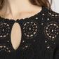 Kleid The Crochet Keyhole in Black