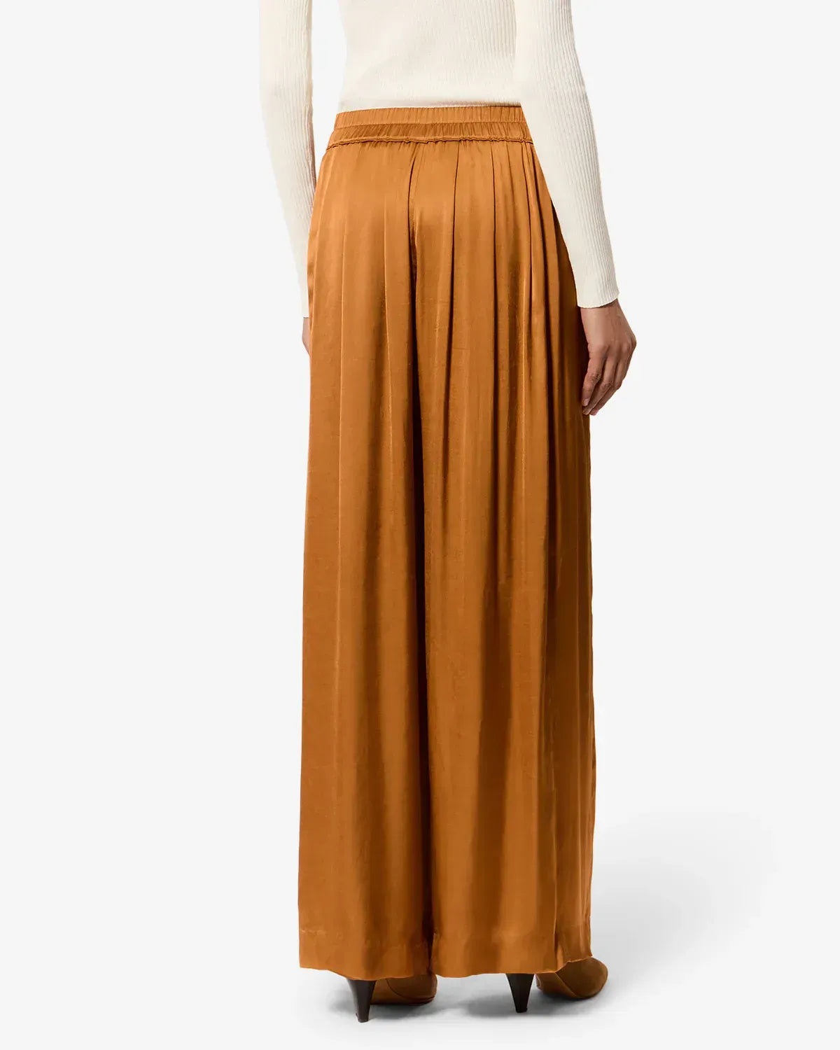 Hose Nolia in Caramel