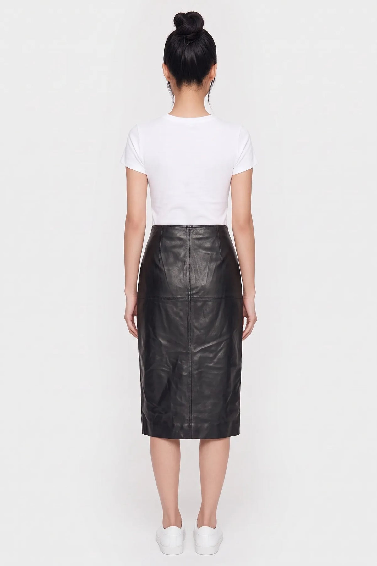 Lederrock Ediaz in Black