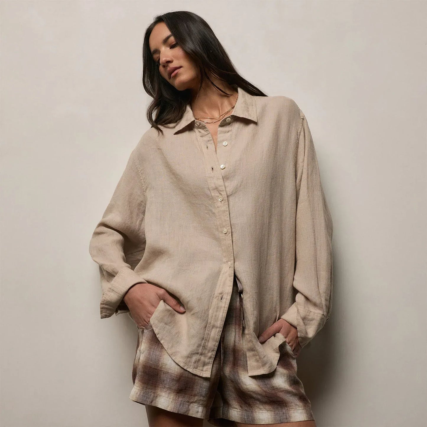 Shirt Linen in Light Khaki