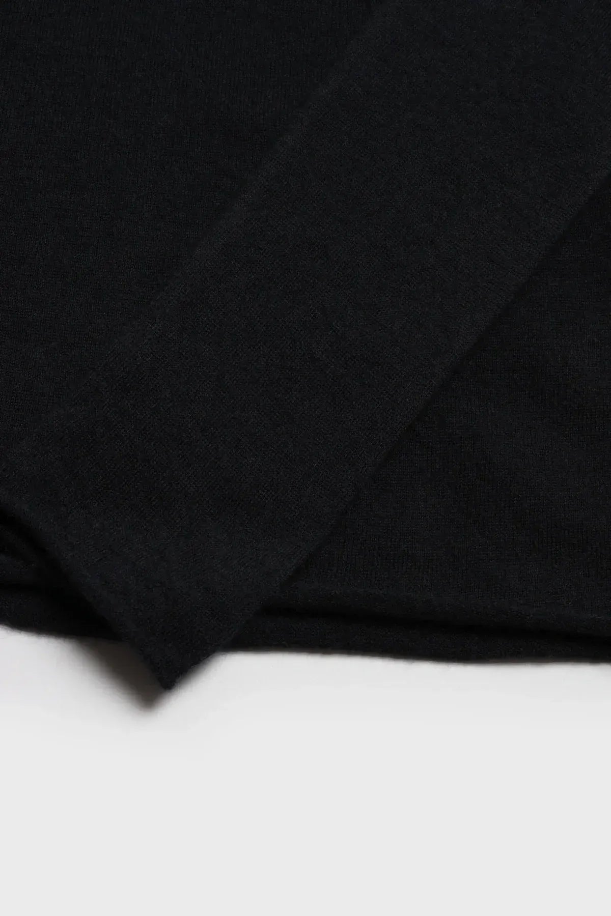 Cashmere Longsleeve Finest in Black