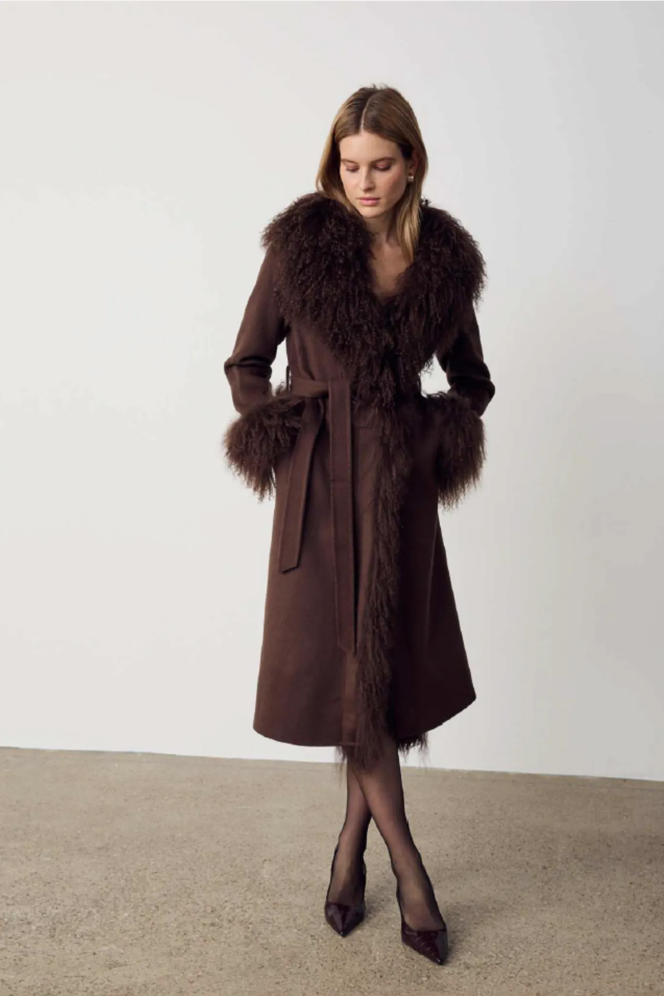 Mantel Piccadilly in Dark Brown