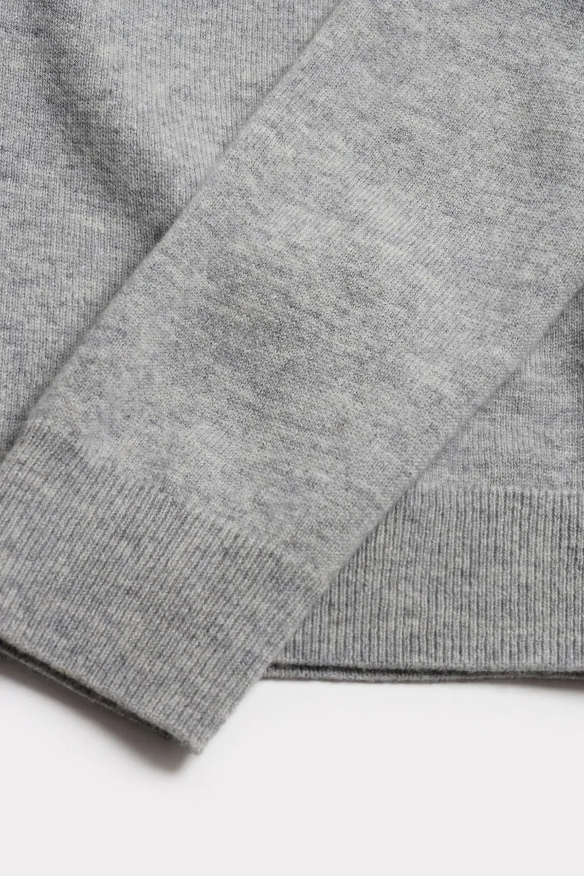 Pullover Pizzo in Light Grey
