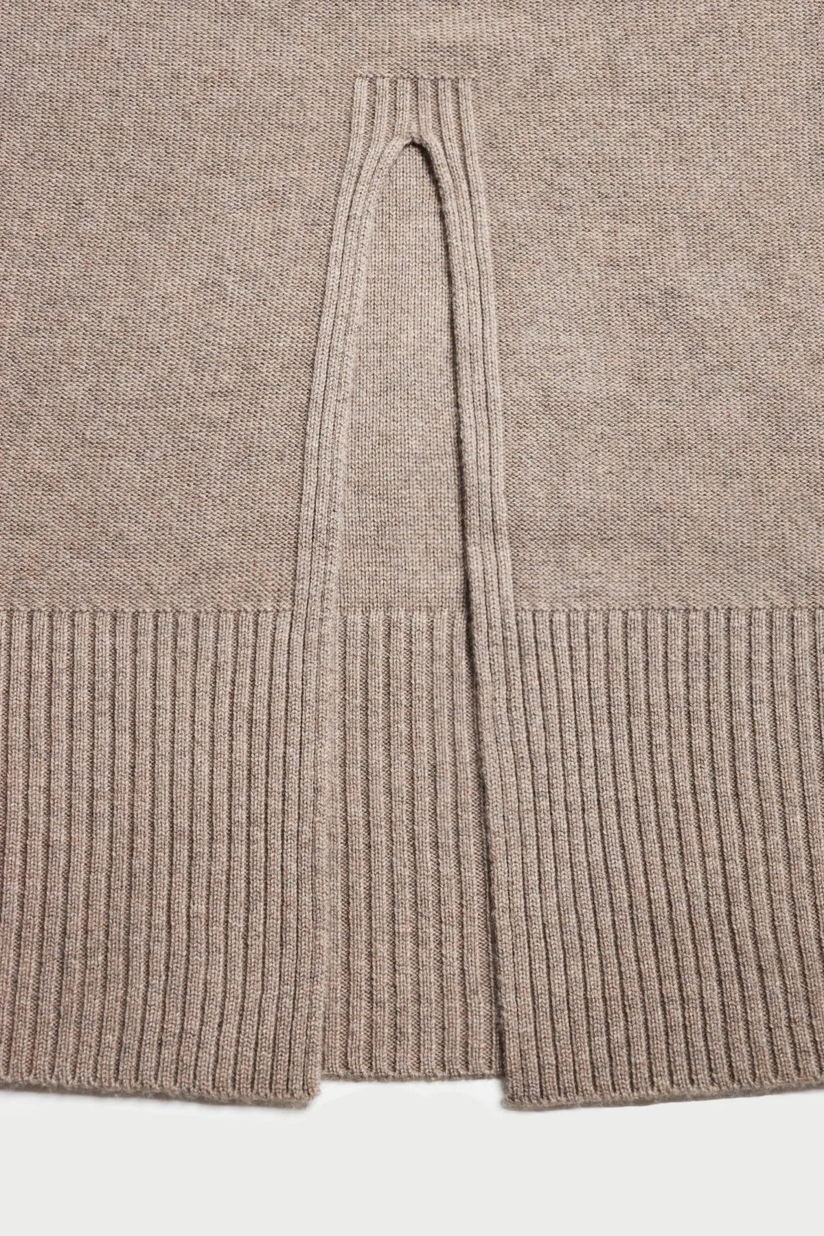 Strickkleid Hamptons in Taupe