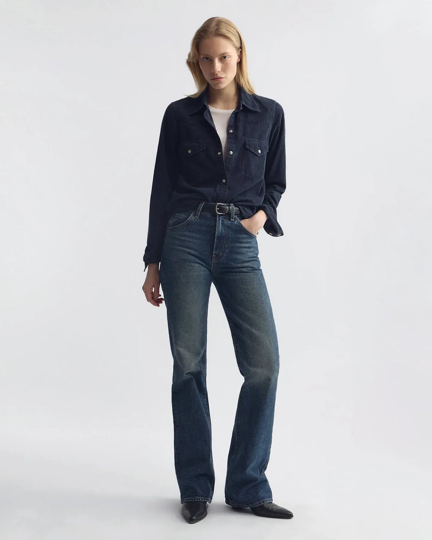 Shirt Travis Corduroy in Dusk Navy