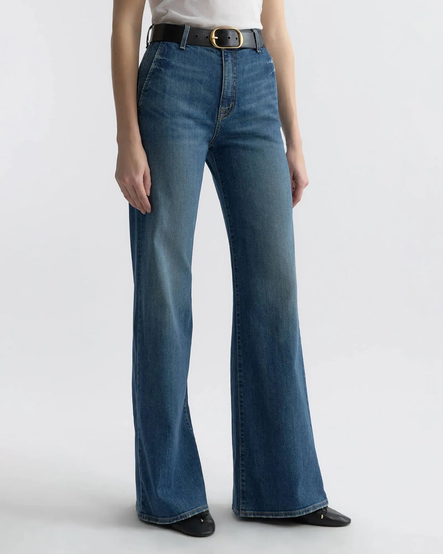 Anna Jean in Classic Wash