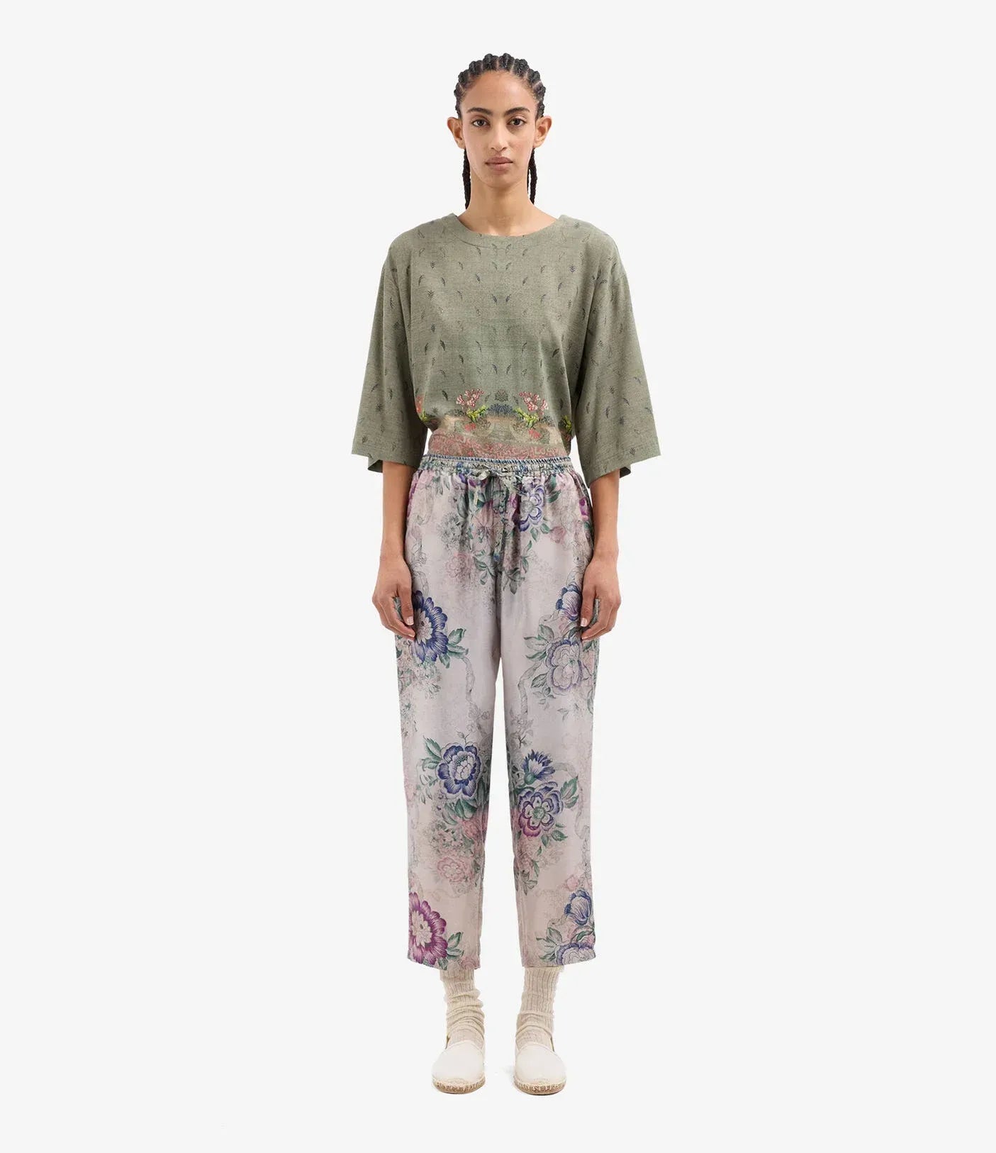 Aloe Silk trousers in pink