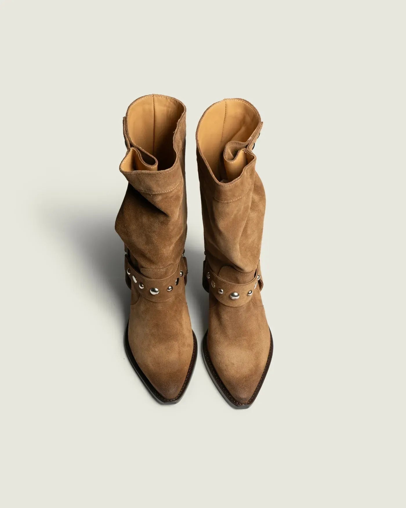 Rustic Boot Suede in Cognac
