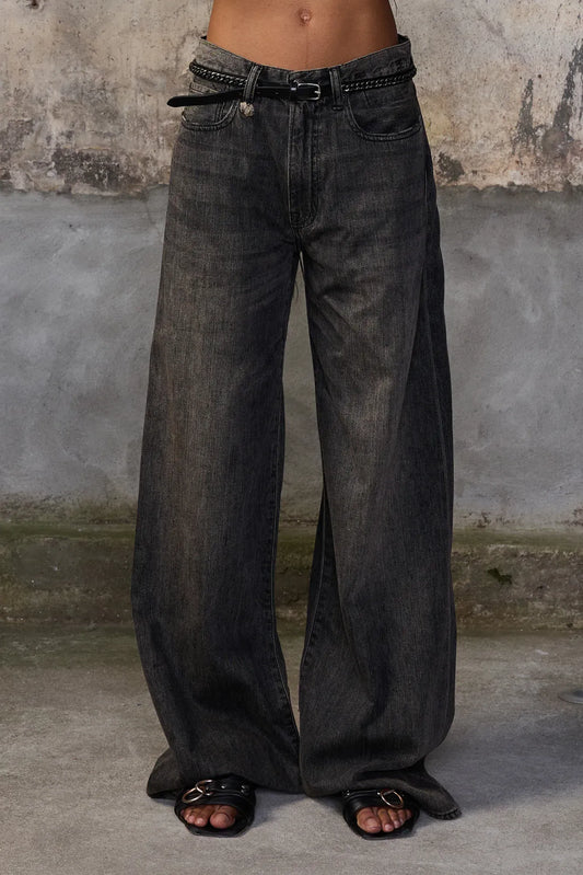 Jeans D'Arcy Flare Jean in Ellery Black