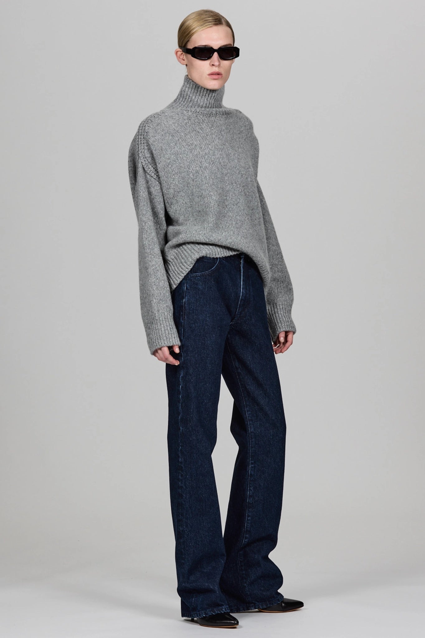 Pullover Raglan High Neck in Grey