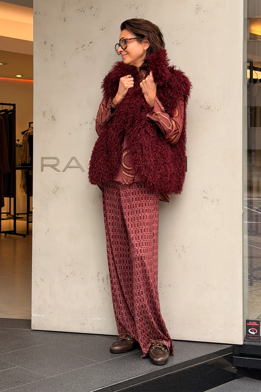 Hose Doors Plus in Burgundy