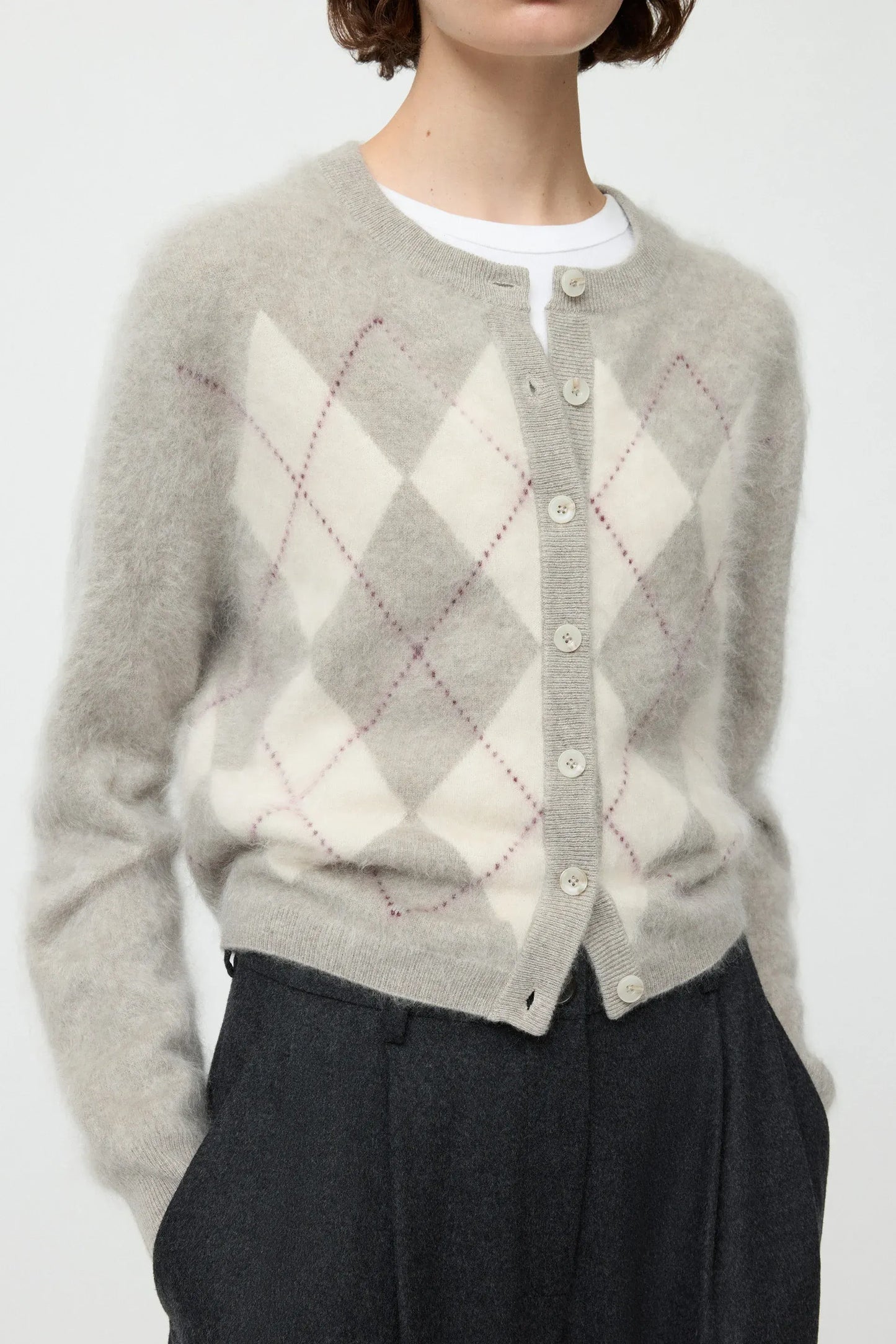 Cardigan Argyle in Greige