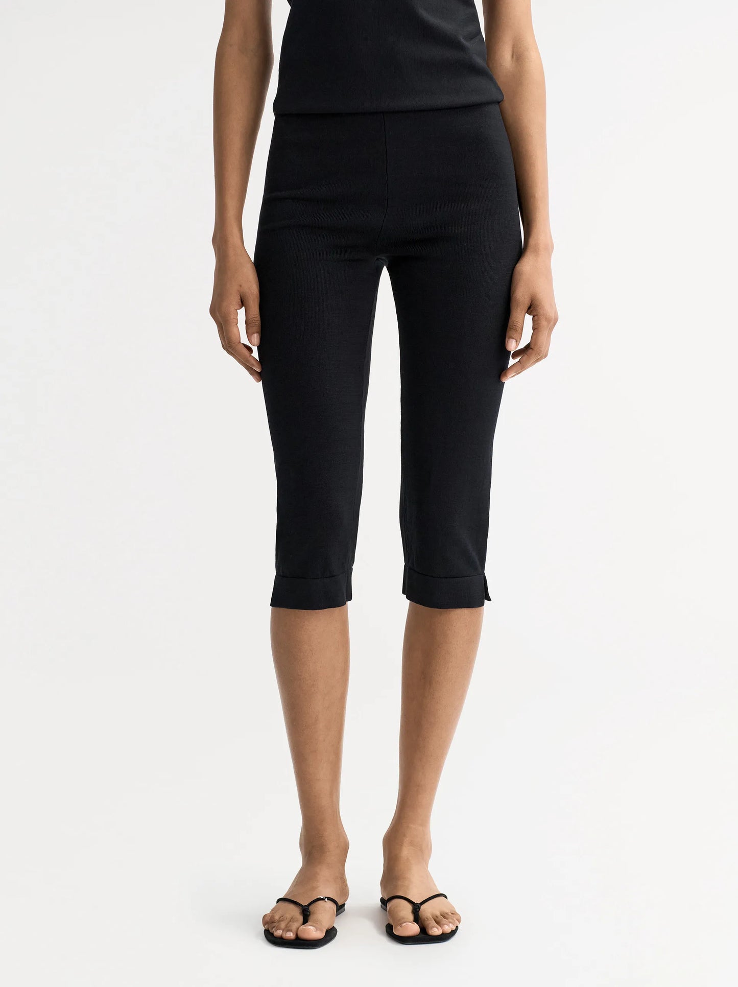 Hose Capri in Black