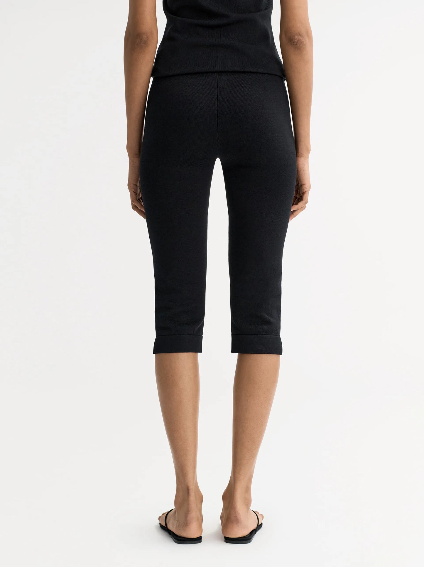 Hose Capri in Black