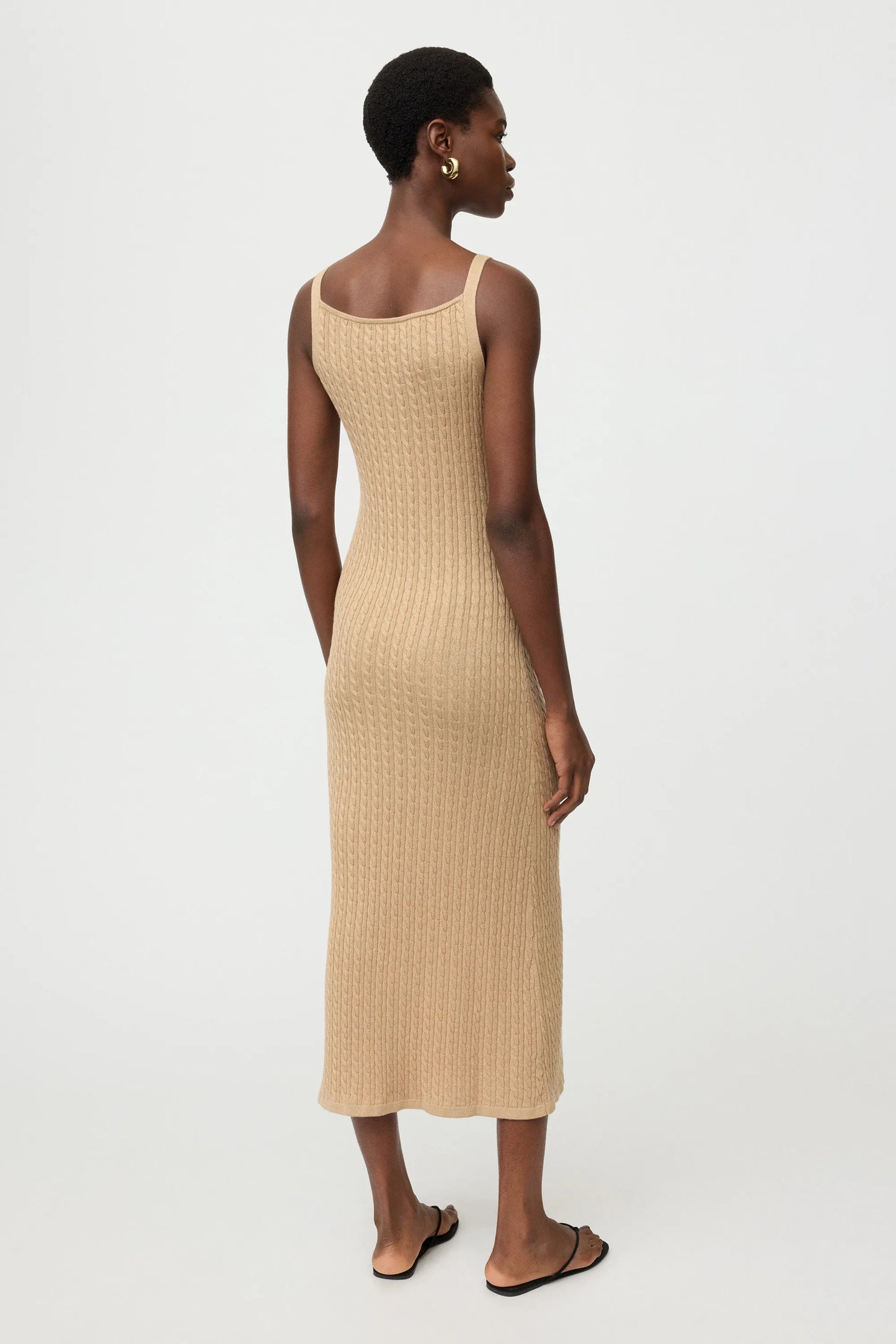 Kleid Fine Knit Cable Knit in Camel