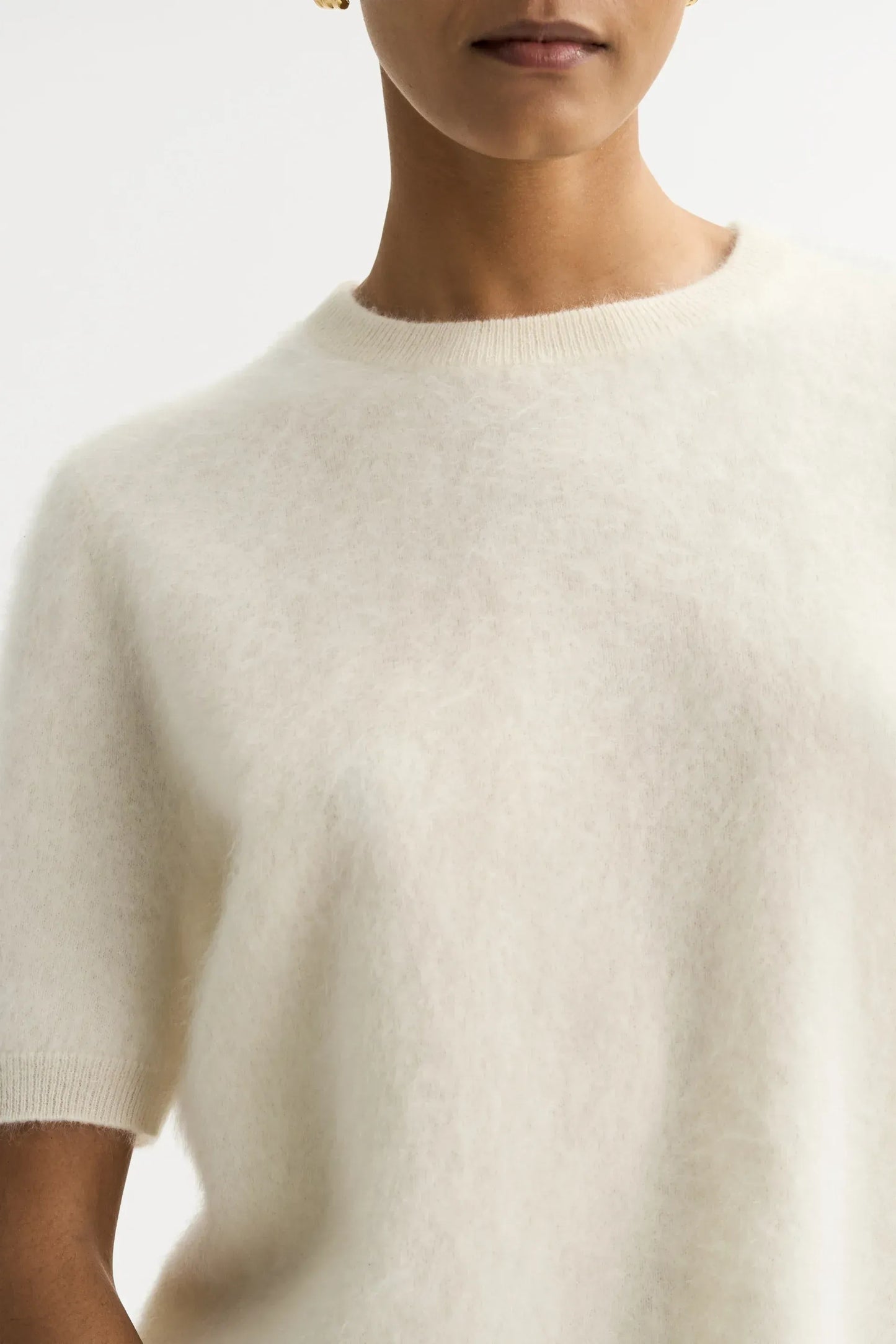 Pullover Brushed Short Sleeve in Featherwhite