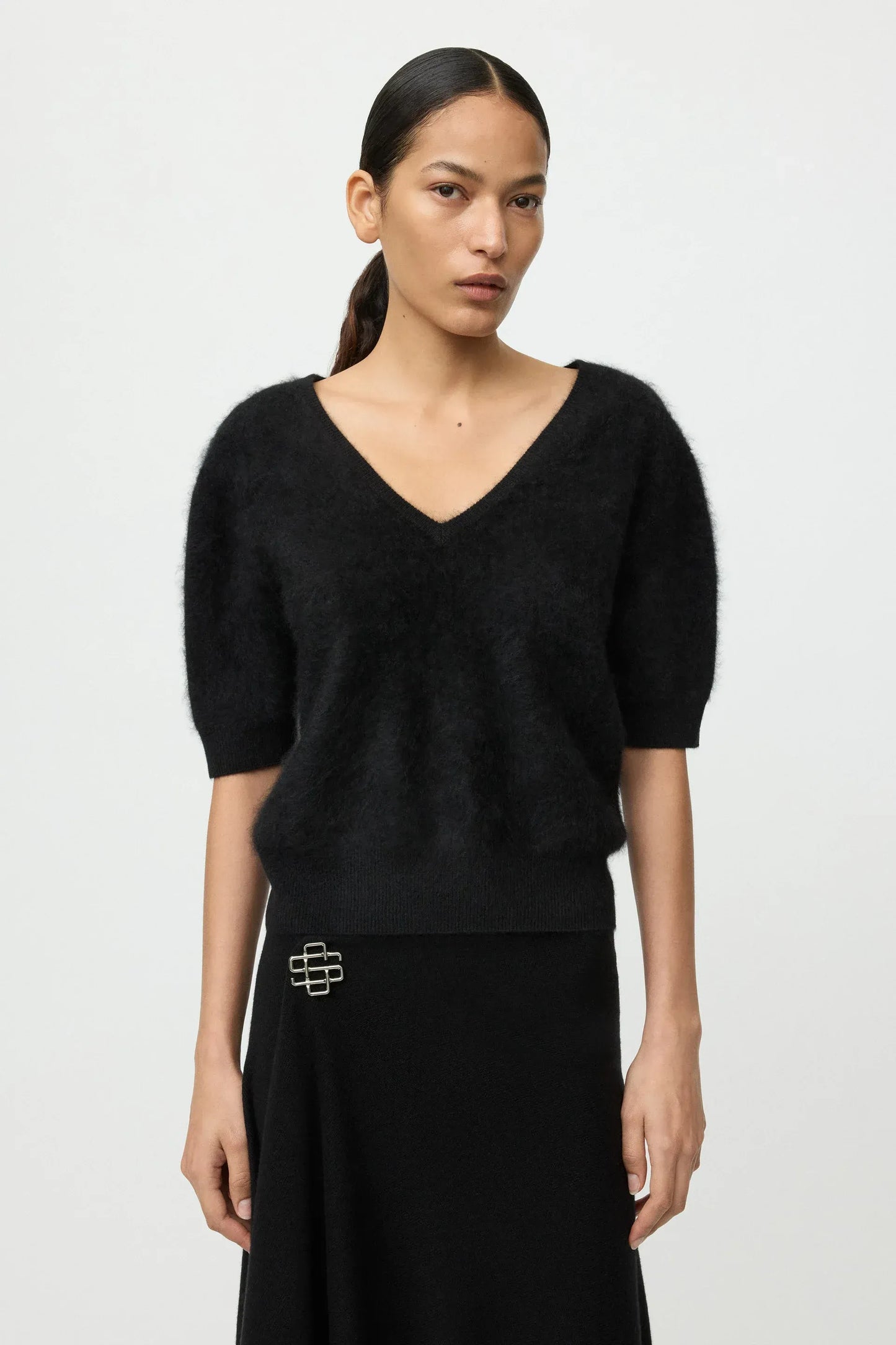 Shirt Brushed V-Neck in Black