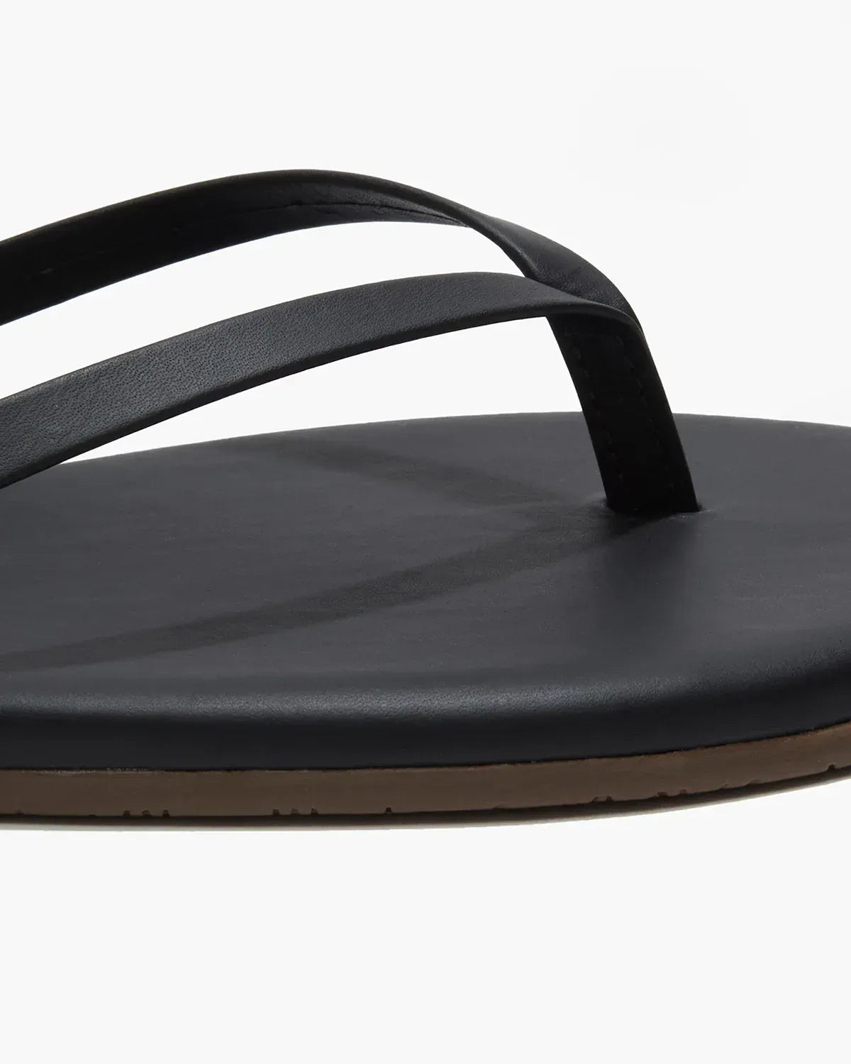 Lily Solids flip flops in washed black