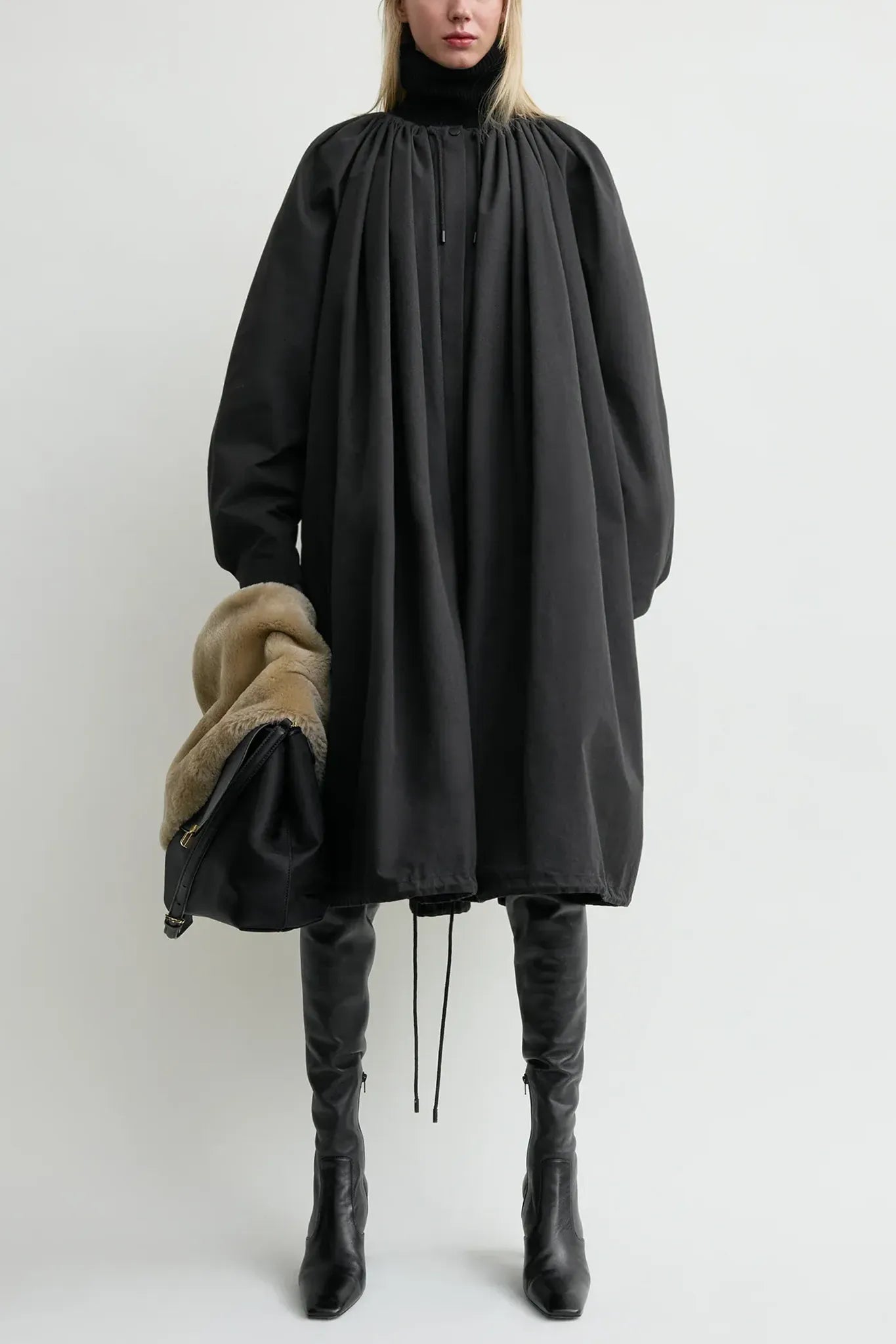 Gathered Parachute coat in black
