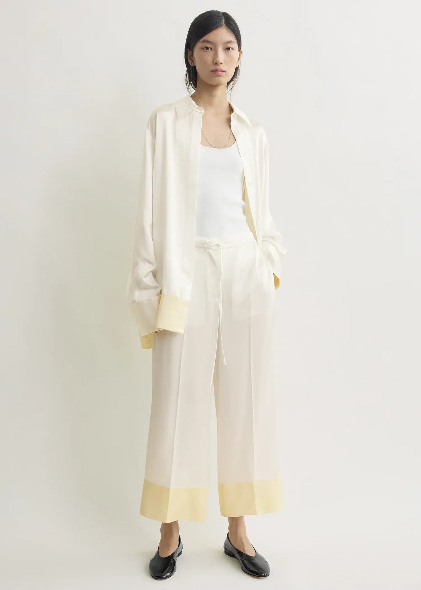 Hose Satin Drawstring in White