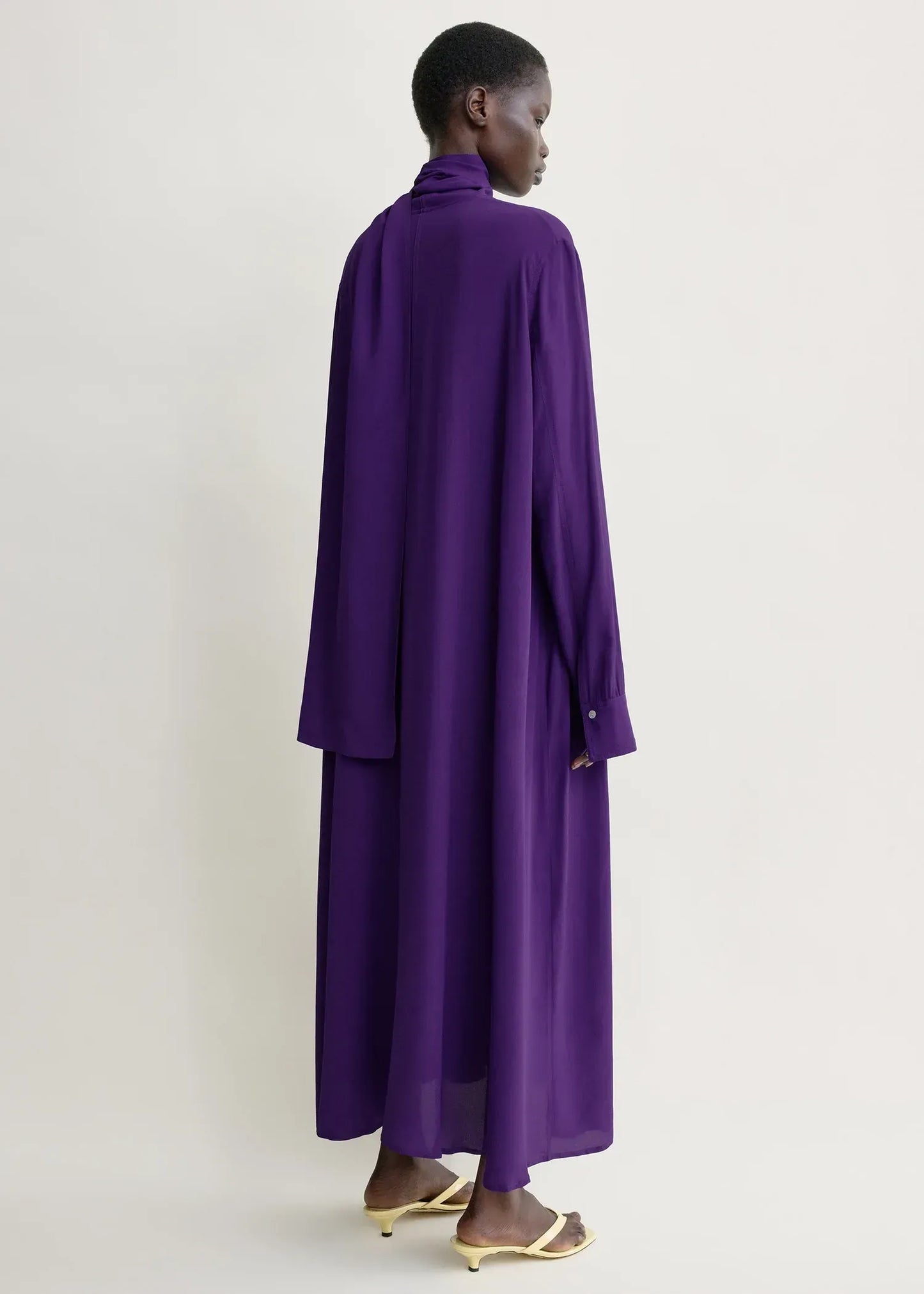 Kleid Rounded Neckline in Amethyst