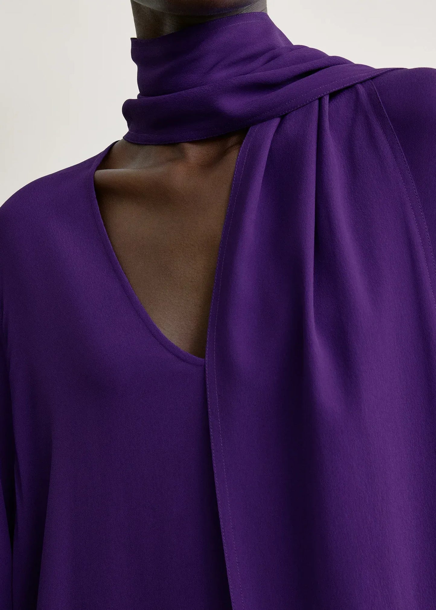 Kleid Rounded Neckline in Amethyst