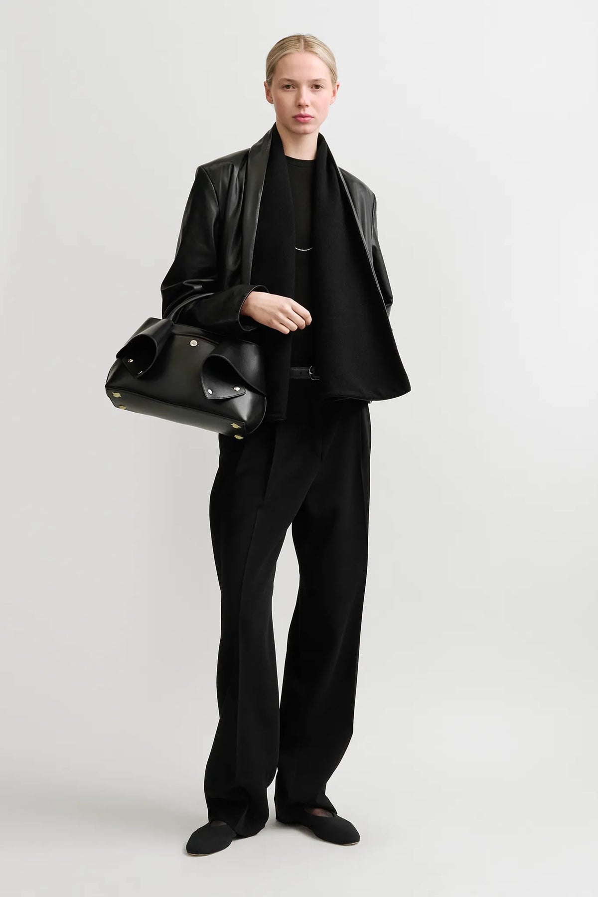 Lederjacke Scarf TOTEME in Black