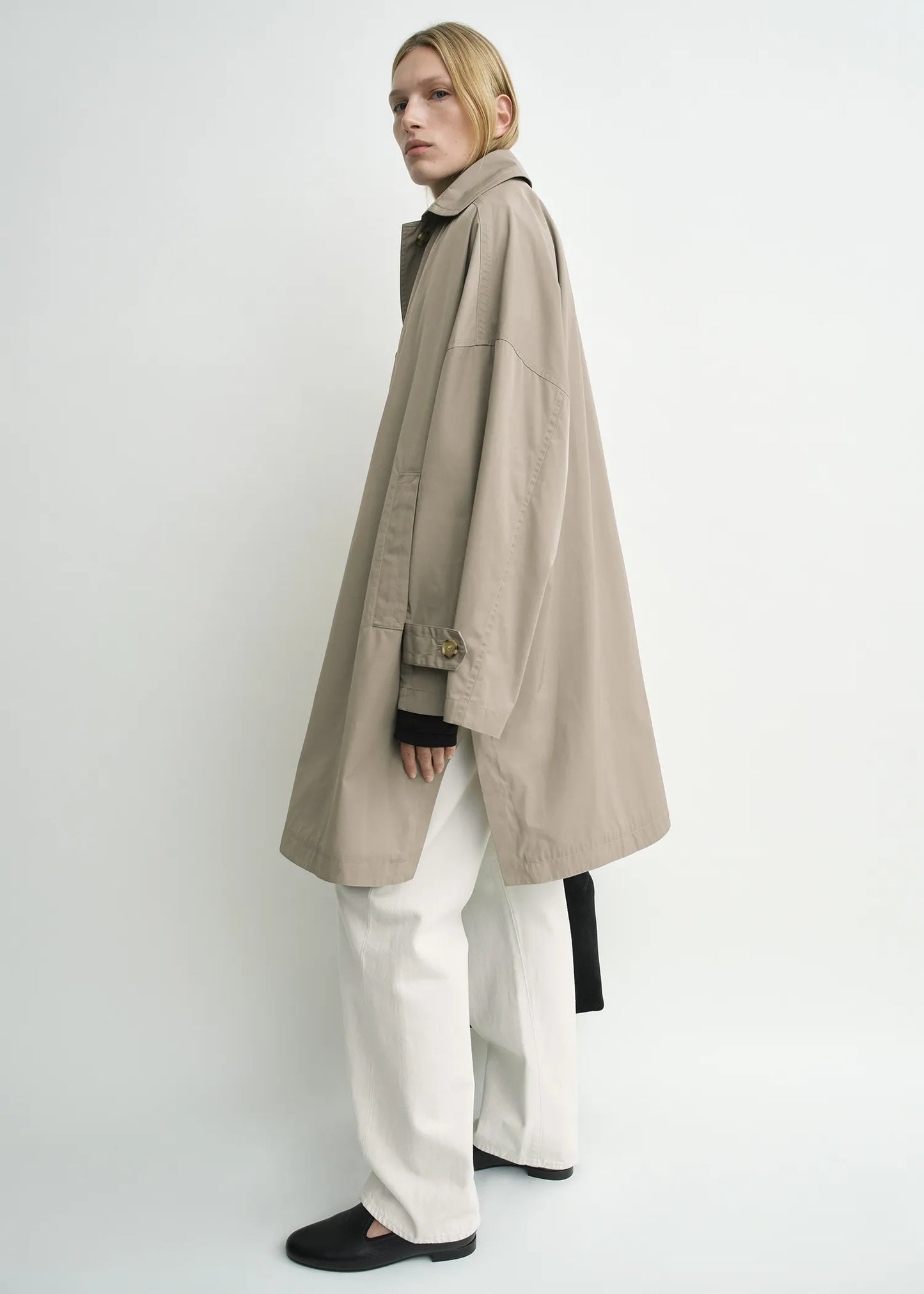 Mantel Car Coat in Taupe