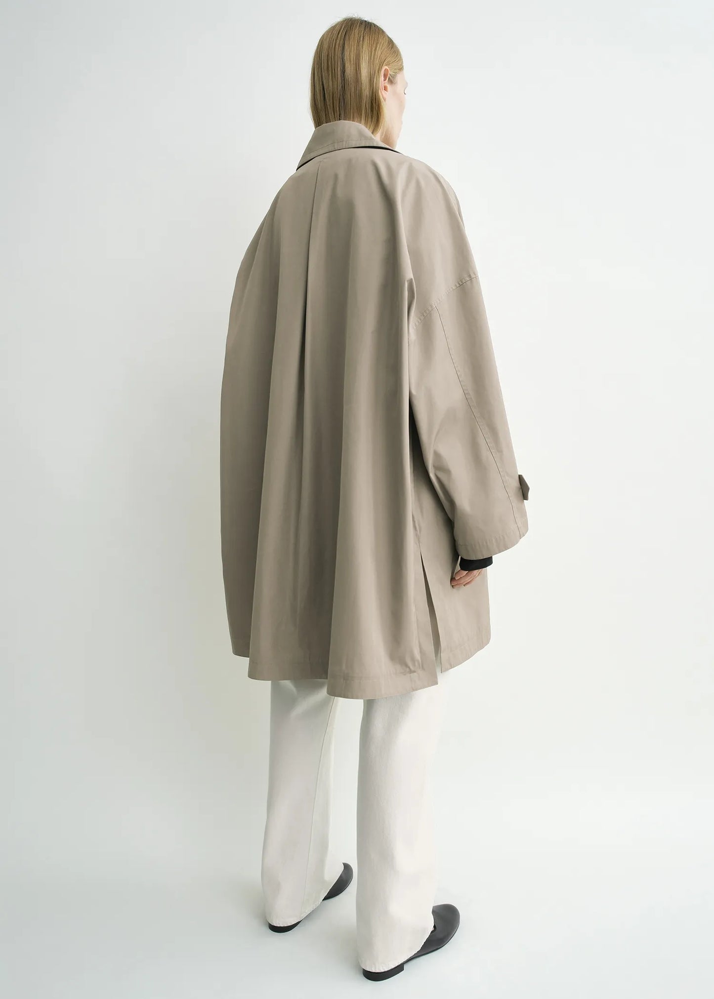 Mantel Car Coat in Taupe
