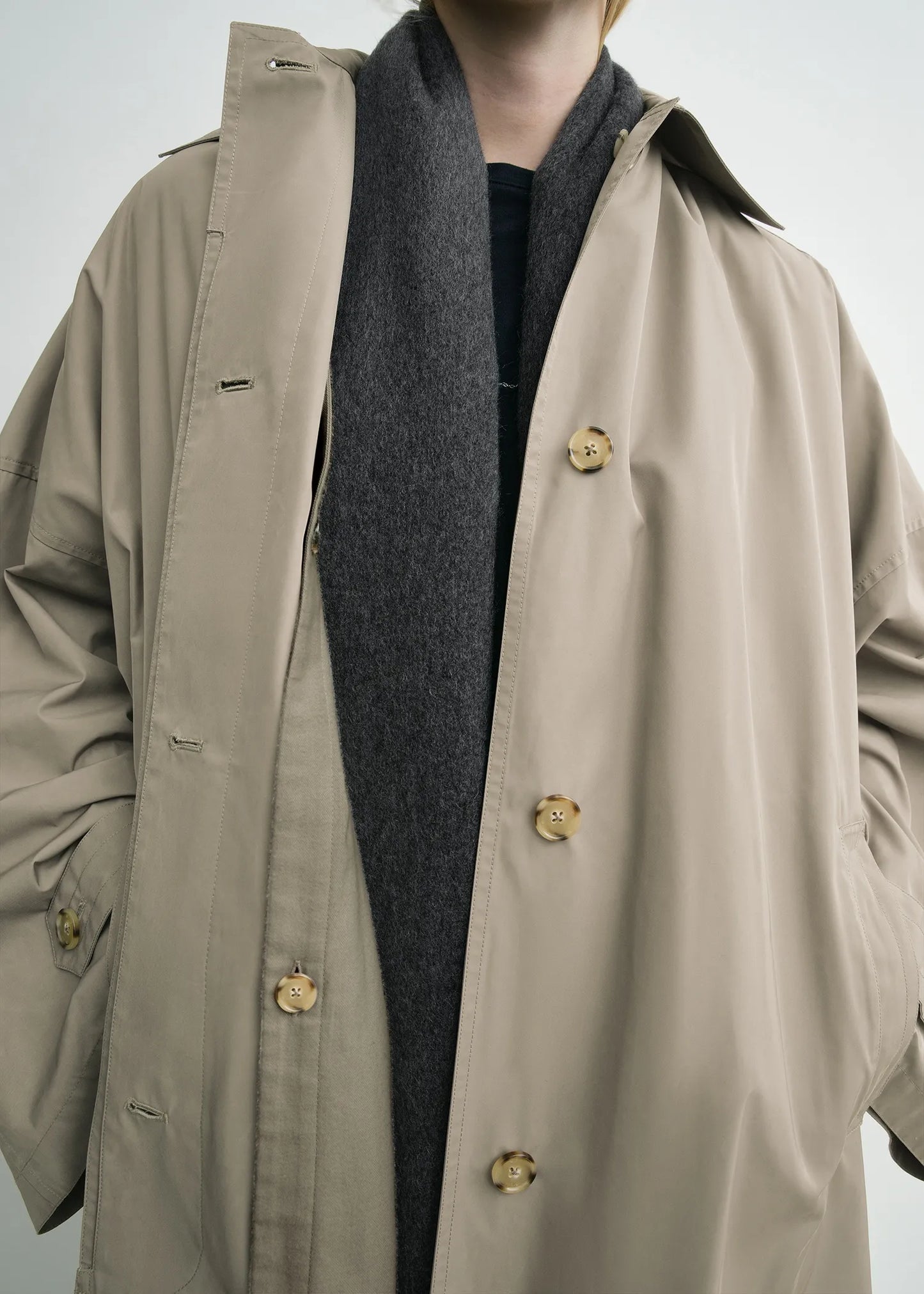Mantel Car Coat in Taupe