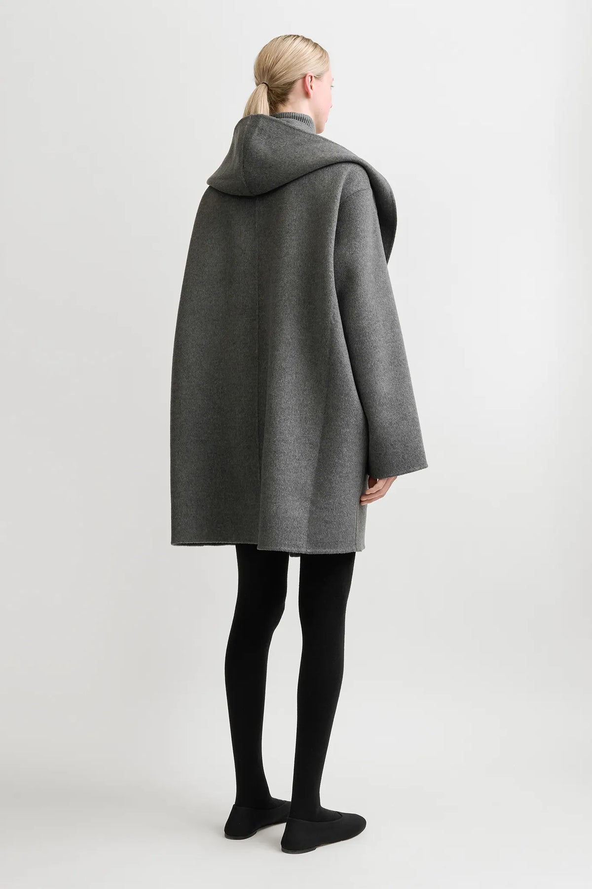 Mantel Hoodie in Pale Grey Mélange