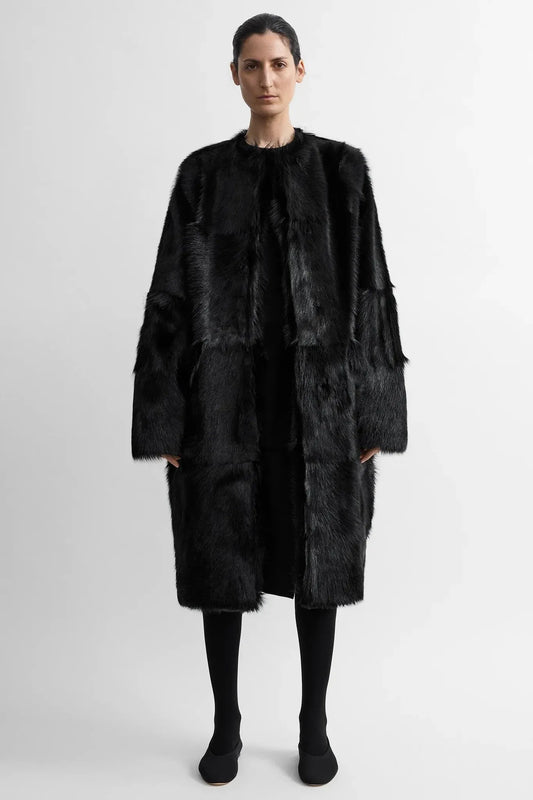 Mantel Structured Shearling in Black