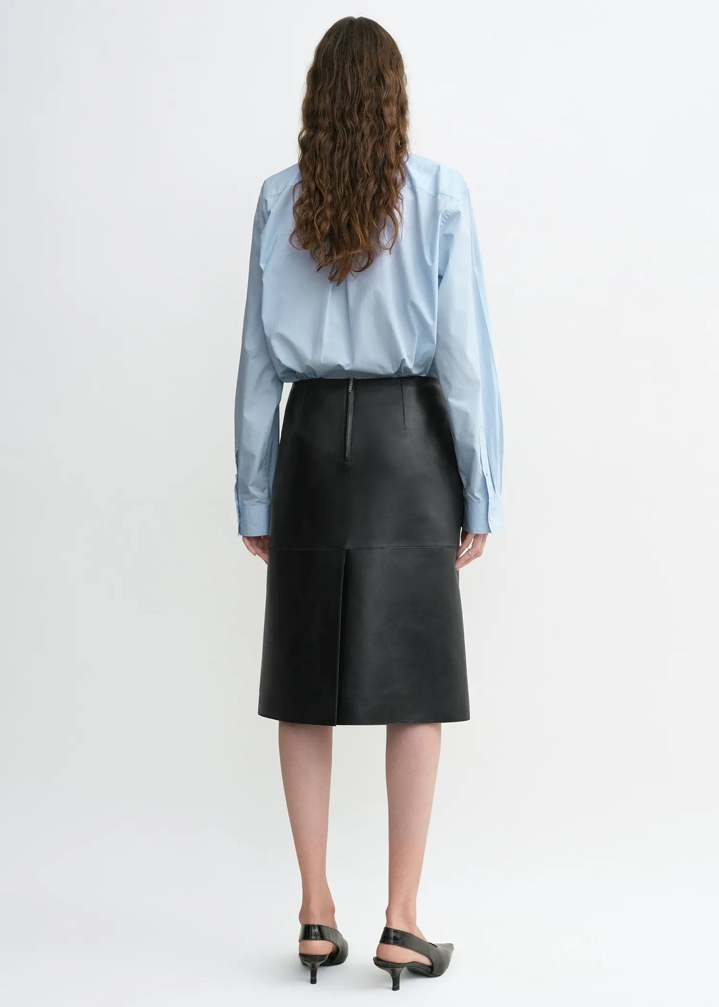 Rock Paneled Leather in Black