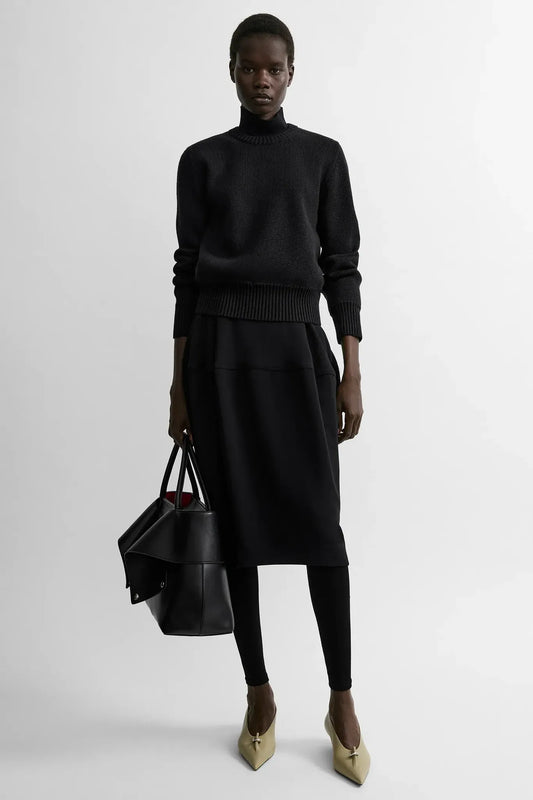 Rock Sculptural in Black