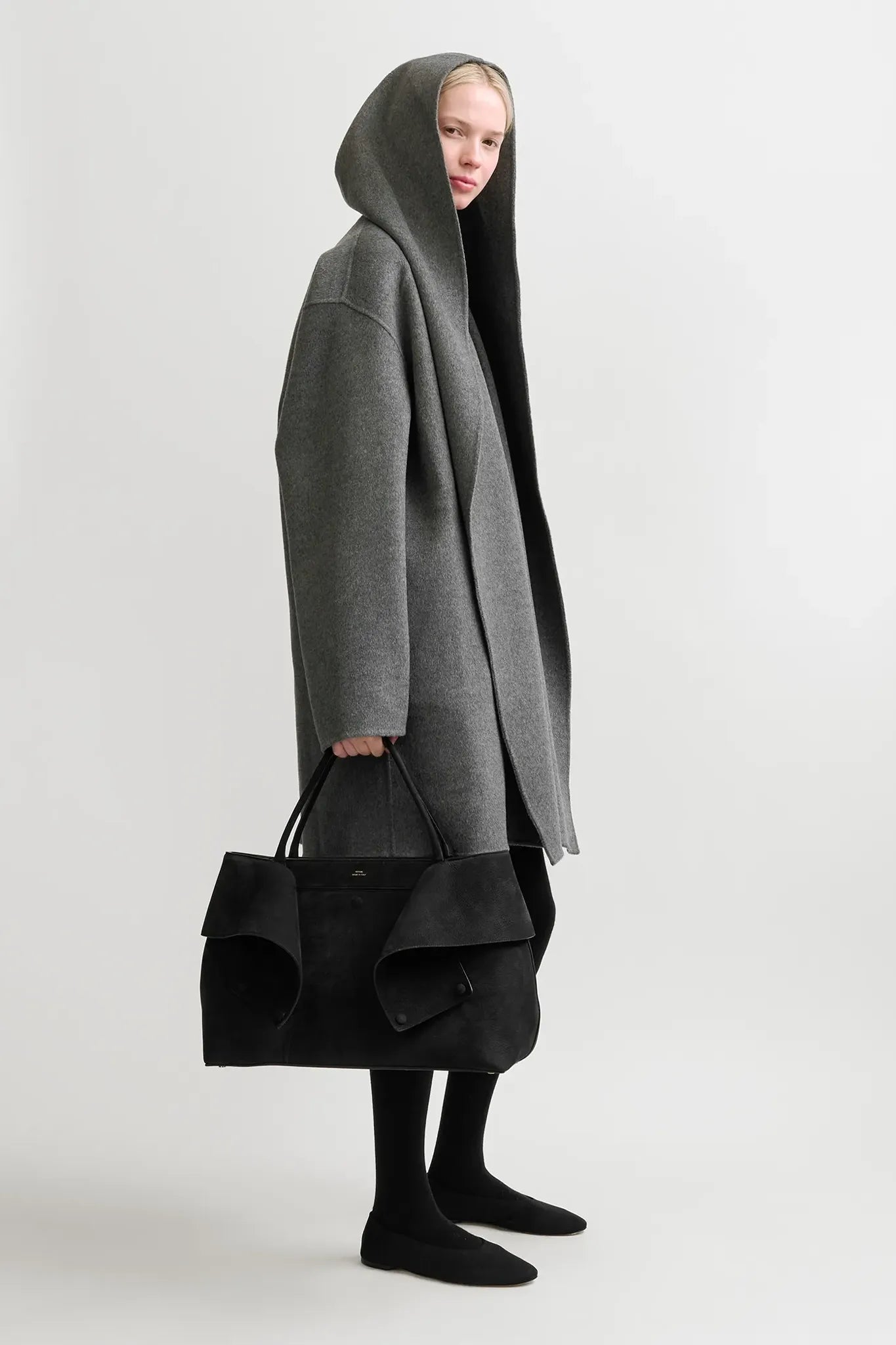 Tasche Mercer Nubuck Tote in Black