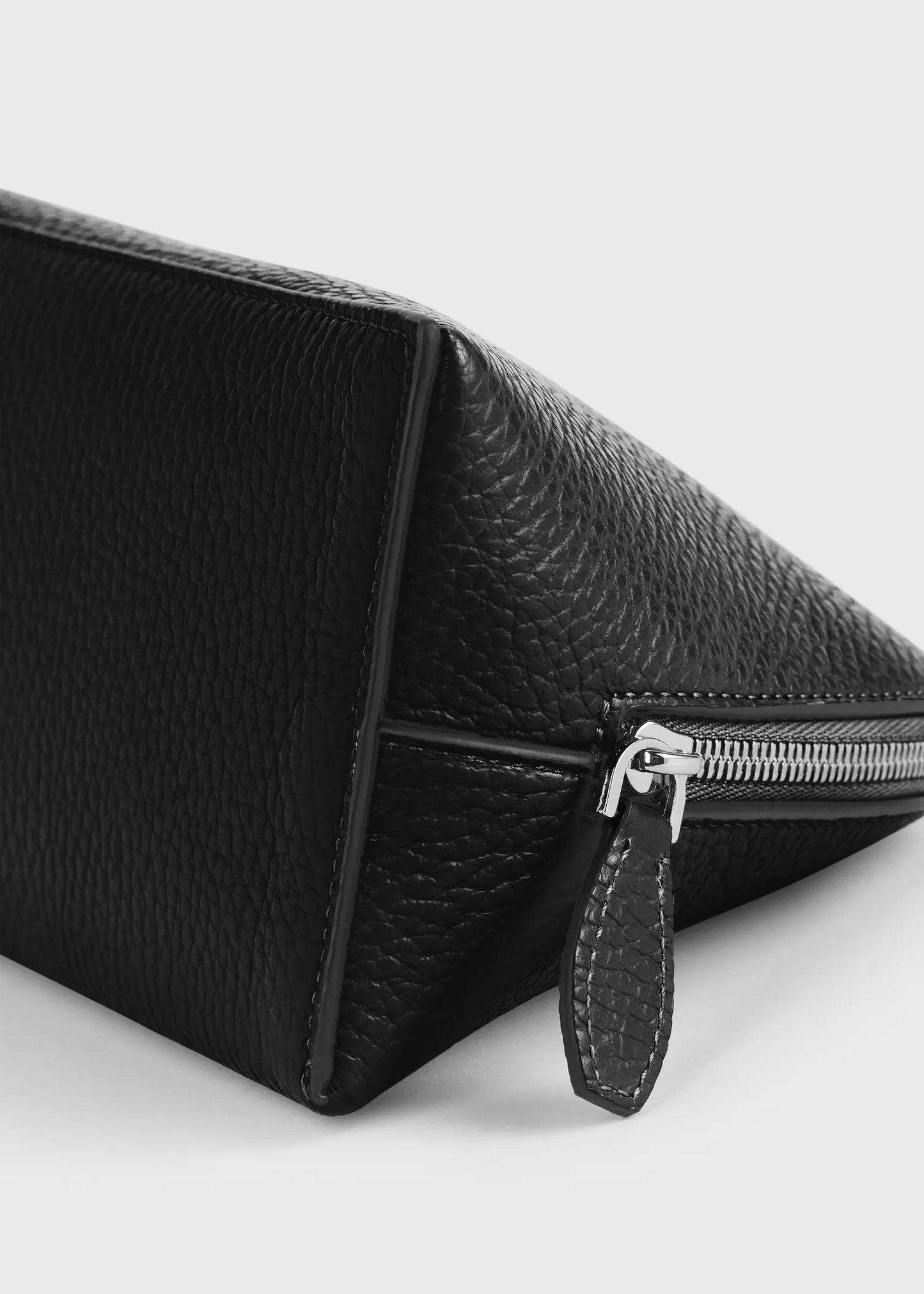 Tasche Small Grained-Leather Day in Black