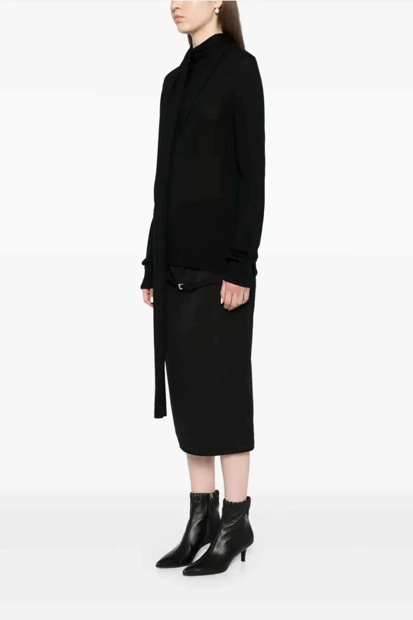 Pullover Draped-Scarf Fine Knit in Black