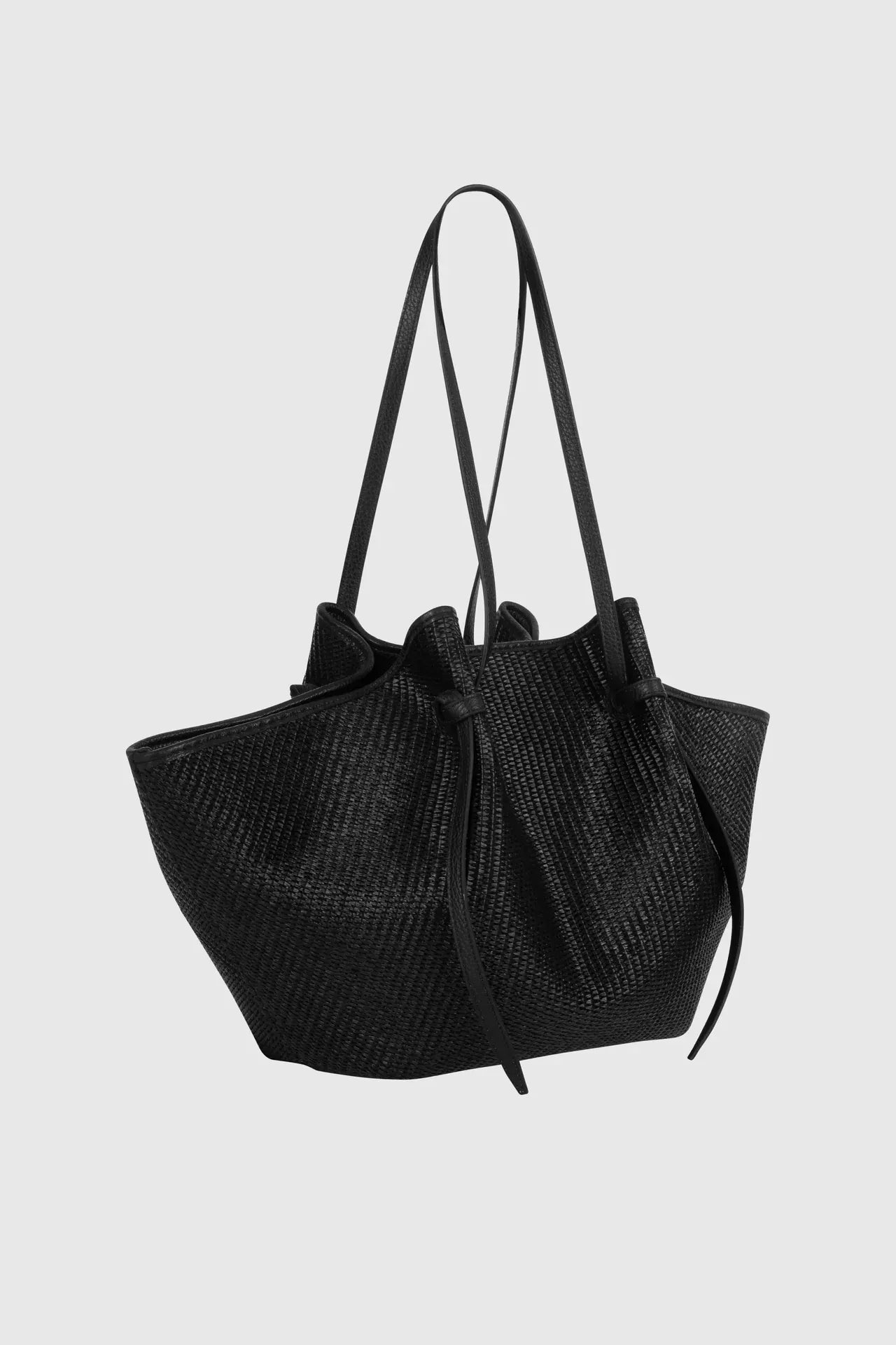Bag Large Mochi woven Raffia in Black