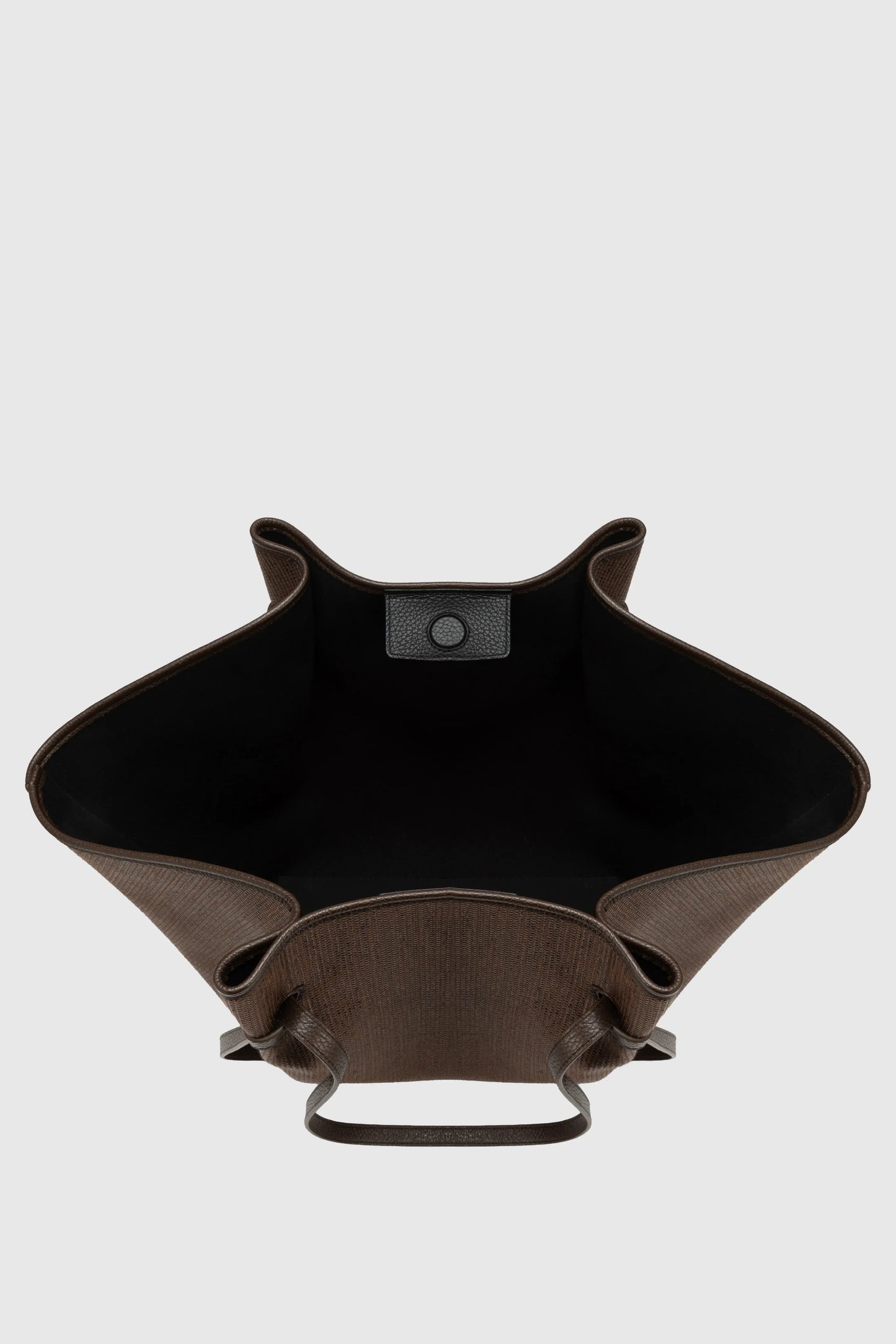 Tasche XL Mochi Woven Raffia in Fudge