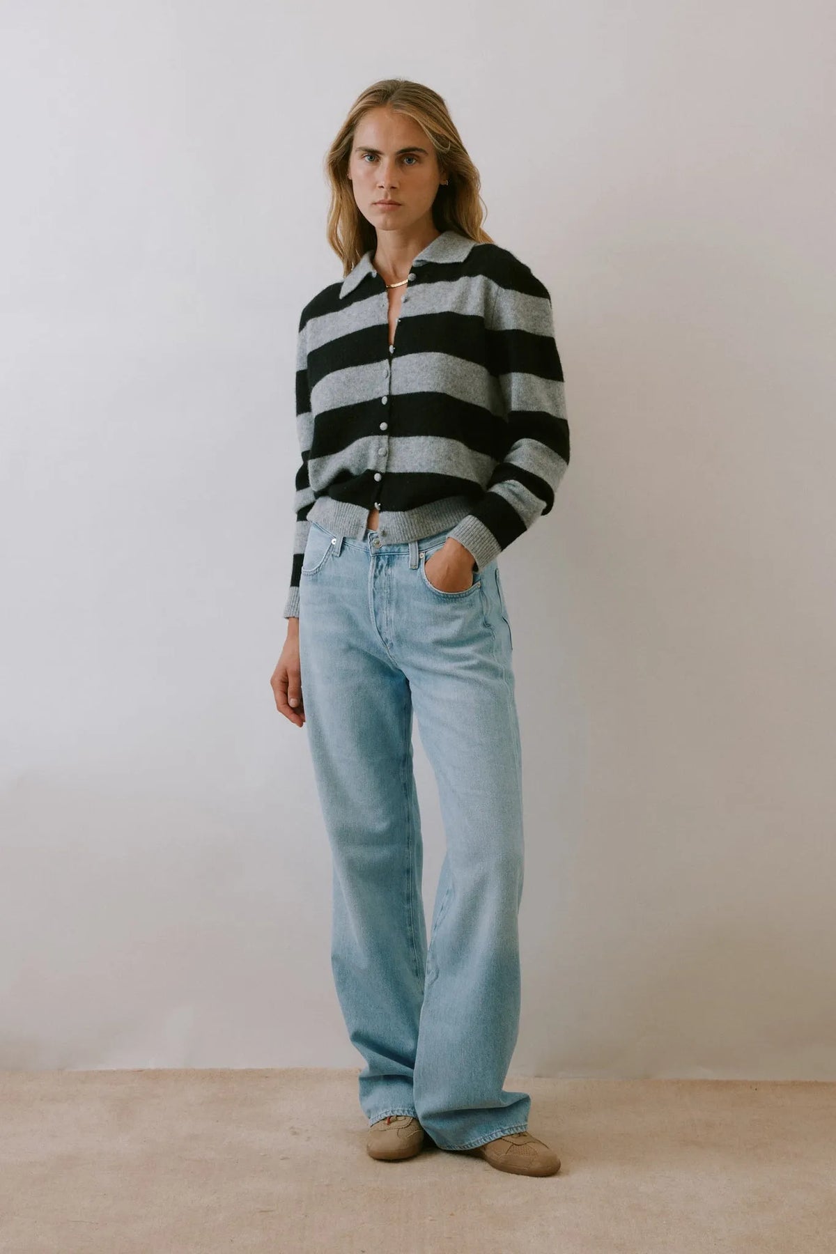 Cardigan Minnie in Grau/Schwarz