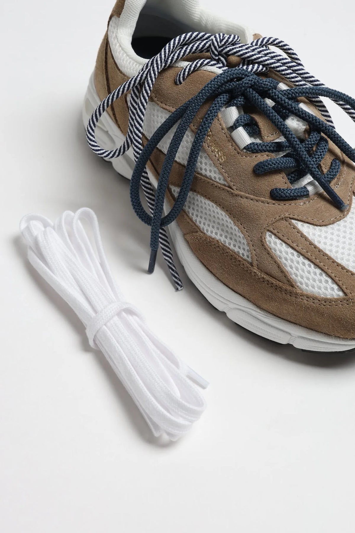 Sneaker Have You Ever Moved in Beige/White
