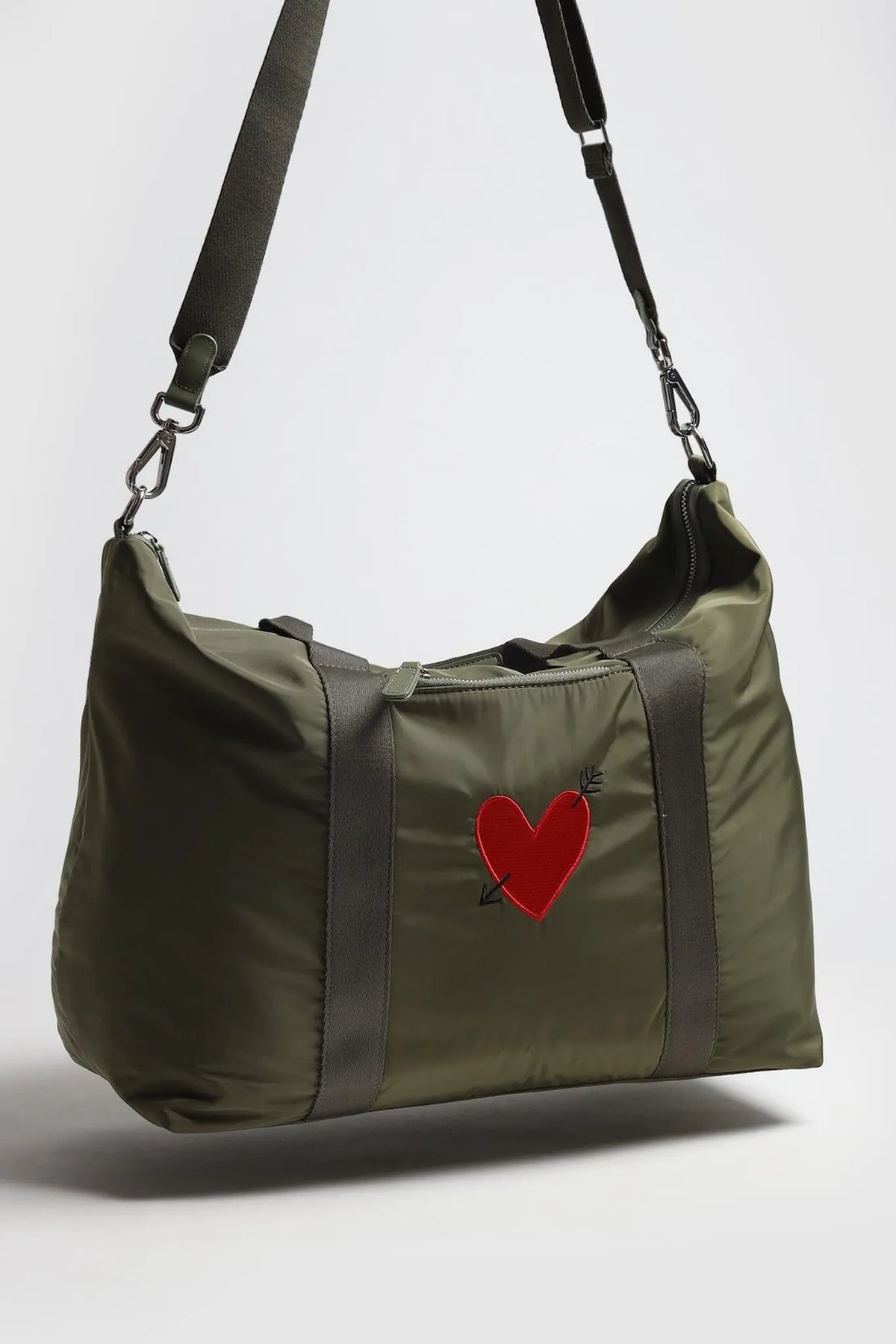 Tasche Heart in Oliv Nylon