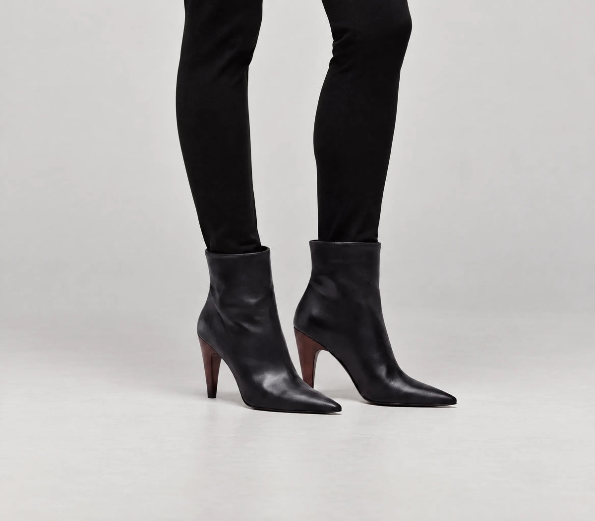 Stiefel Jany Low in Black