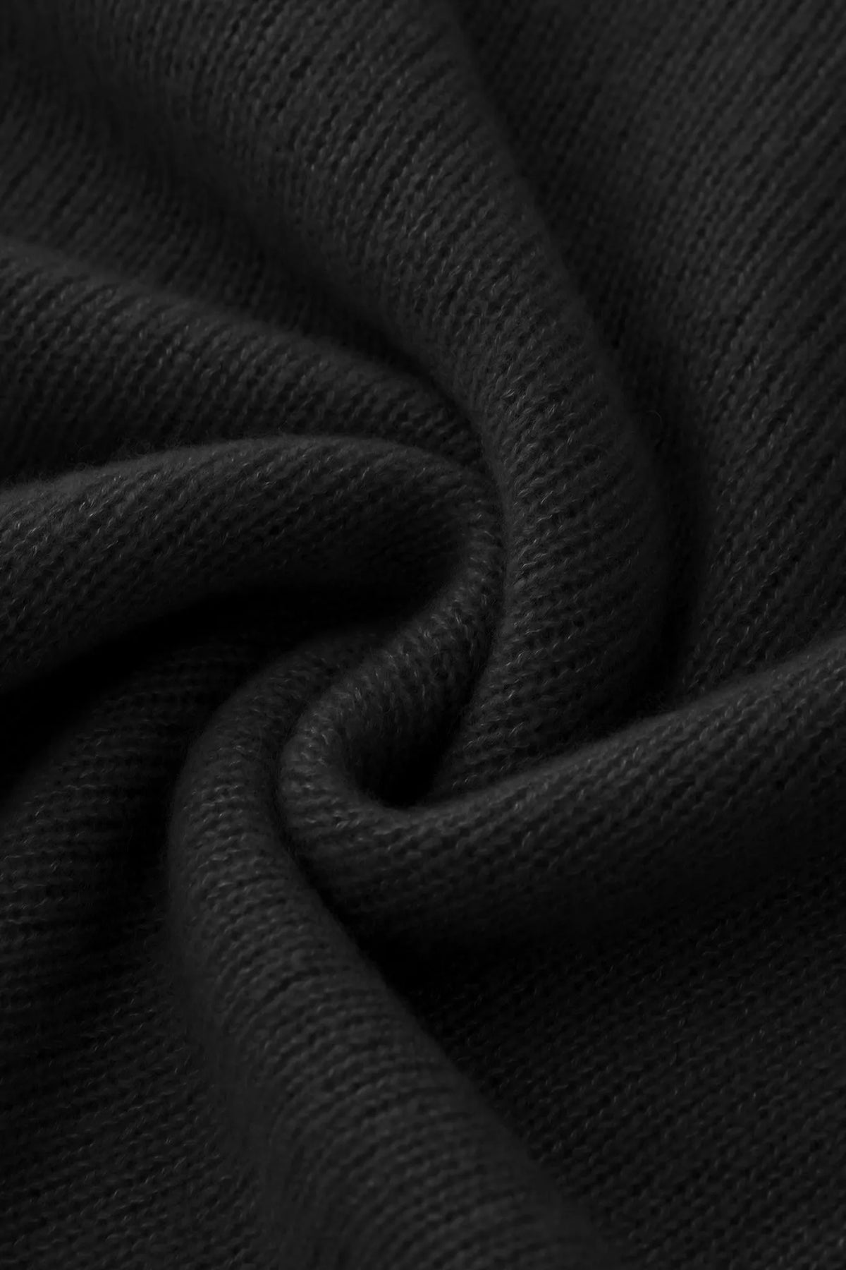 Pullover Rue in Black
