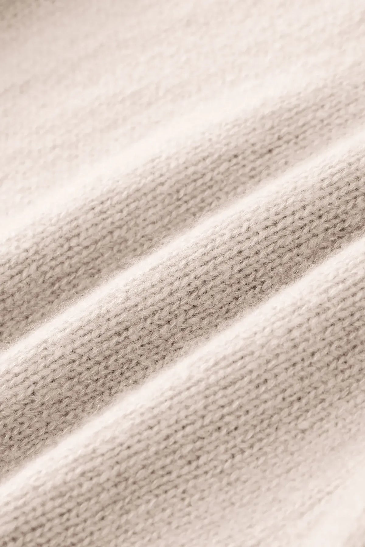 Pullover Deene in Wheat